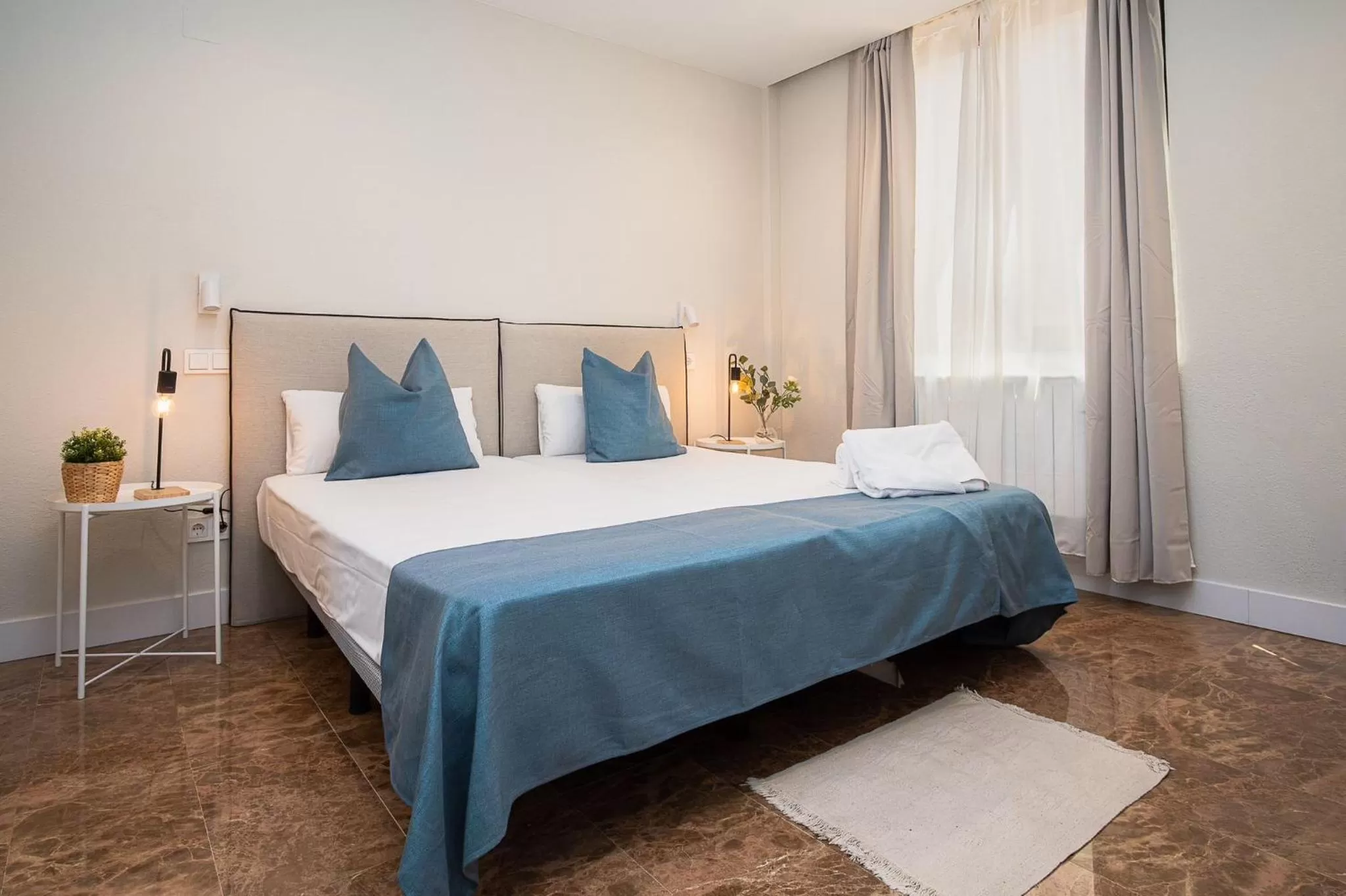 VTZ The Orus Factory Hotel - Parking Muy Económico