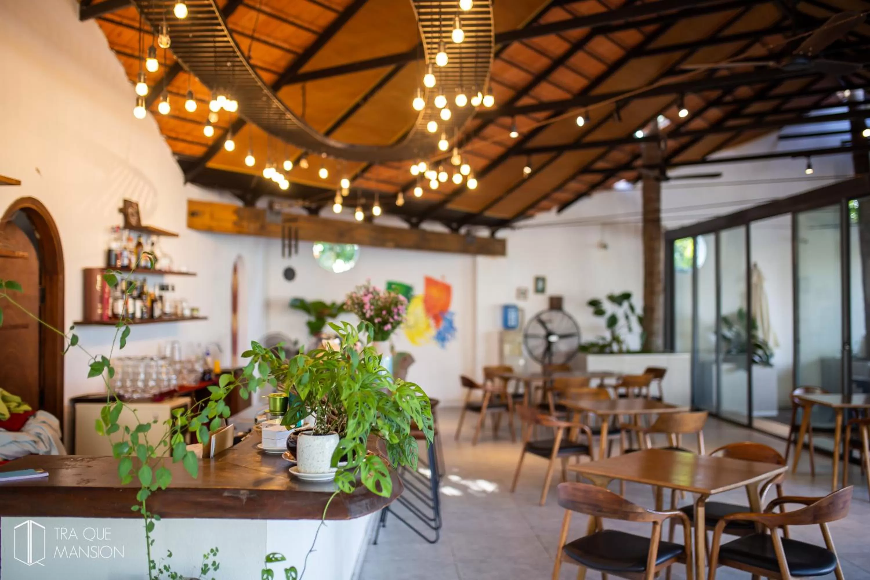 Breakfast, Restaurant/Places to Eat in Tra Que Mansion