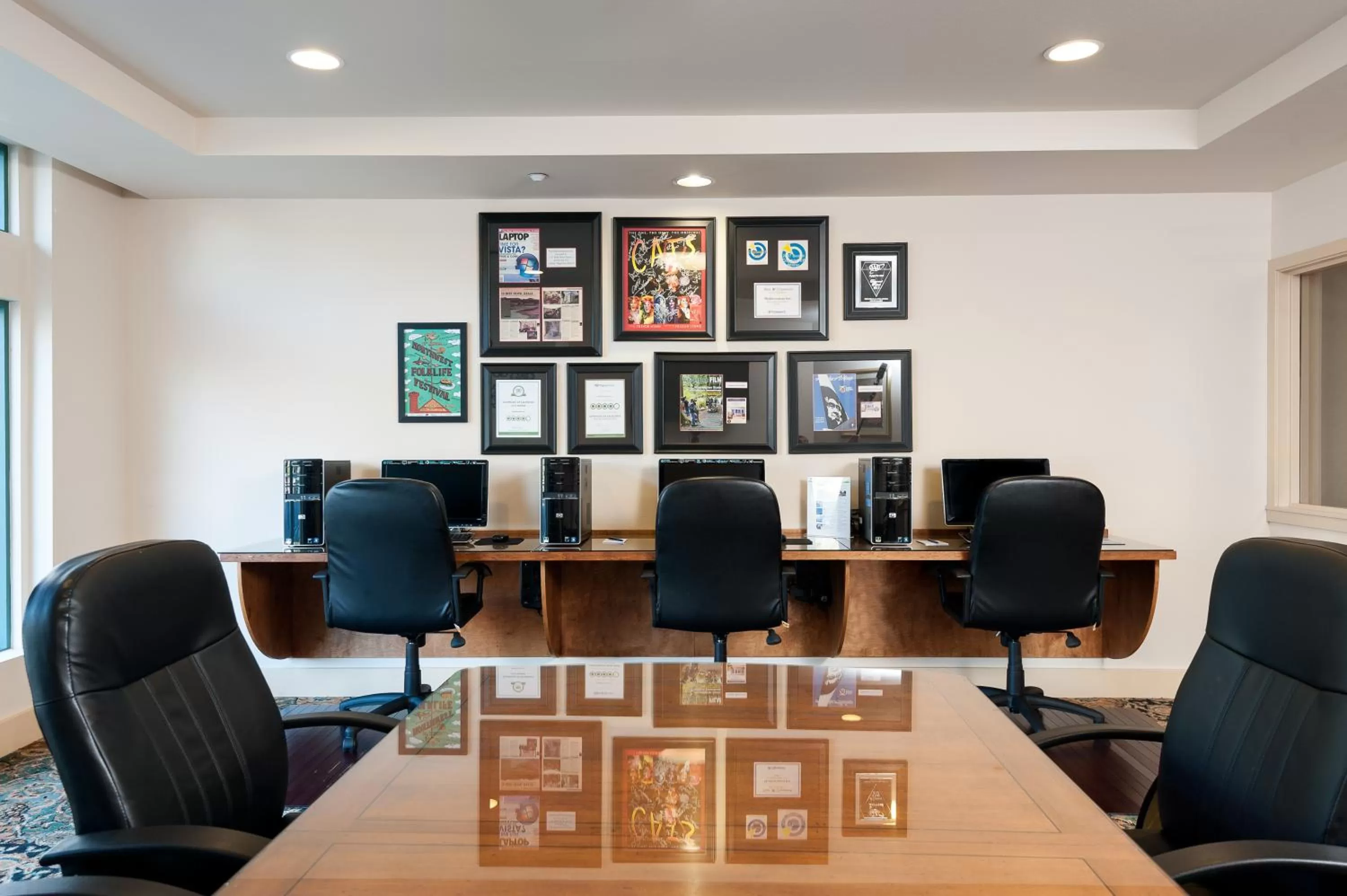 Business facilities in The Mediterranean Inn