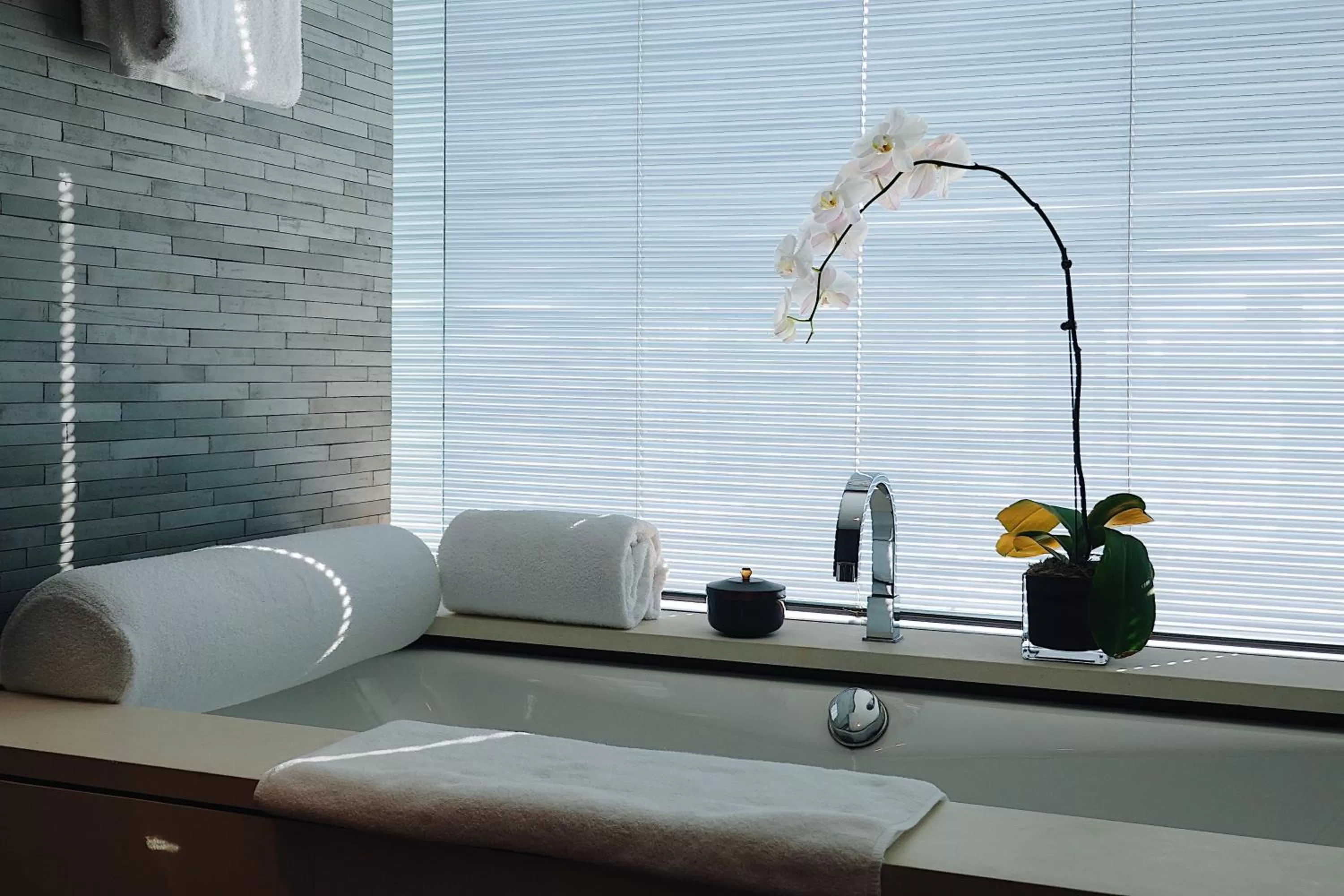 Bath in The PuLi Shanghai