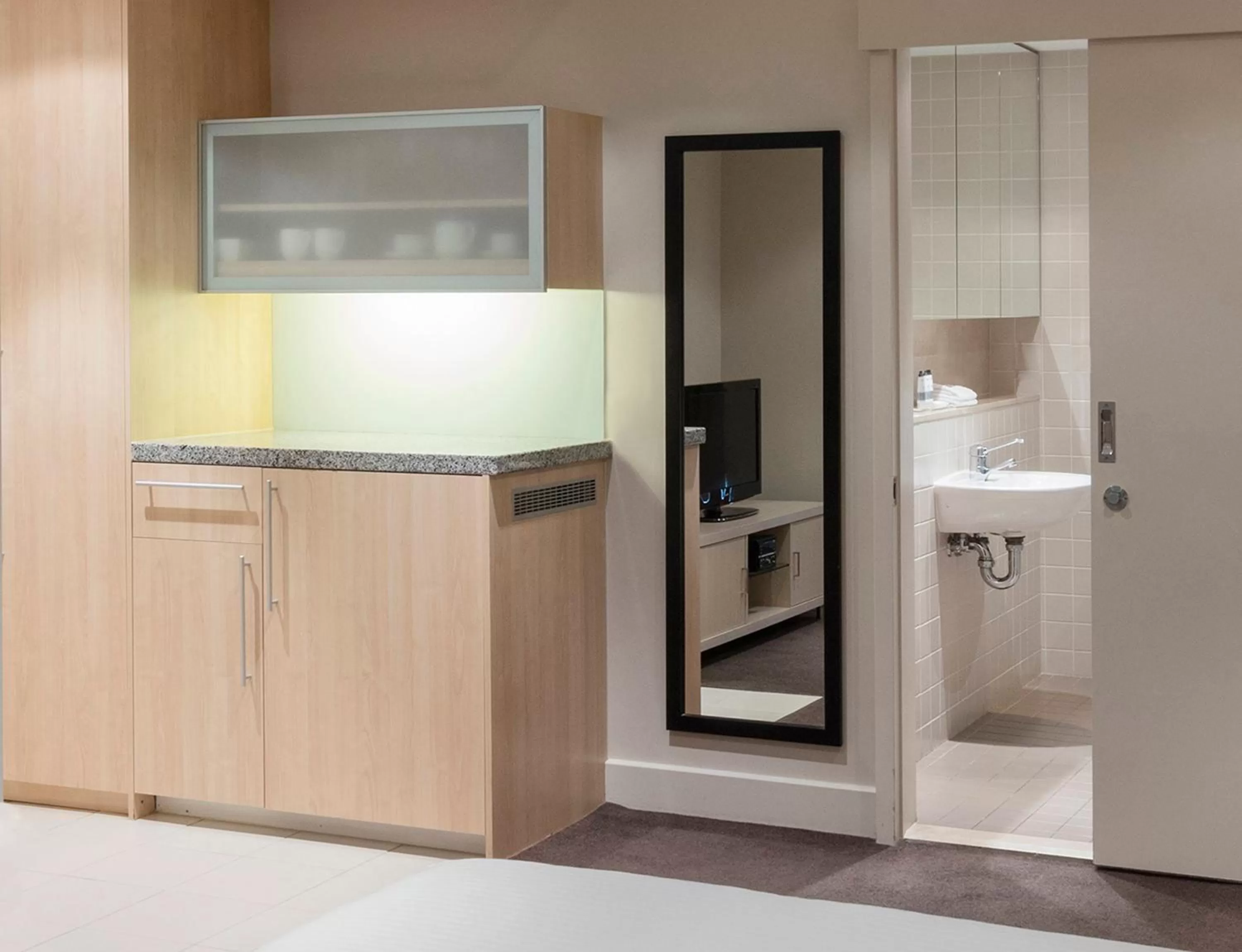 Toilet in Oaks Glenelg Plaza Pier Suites