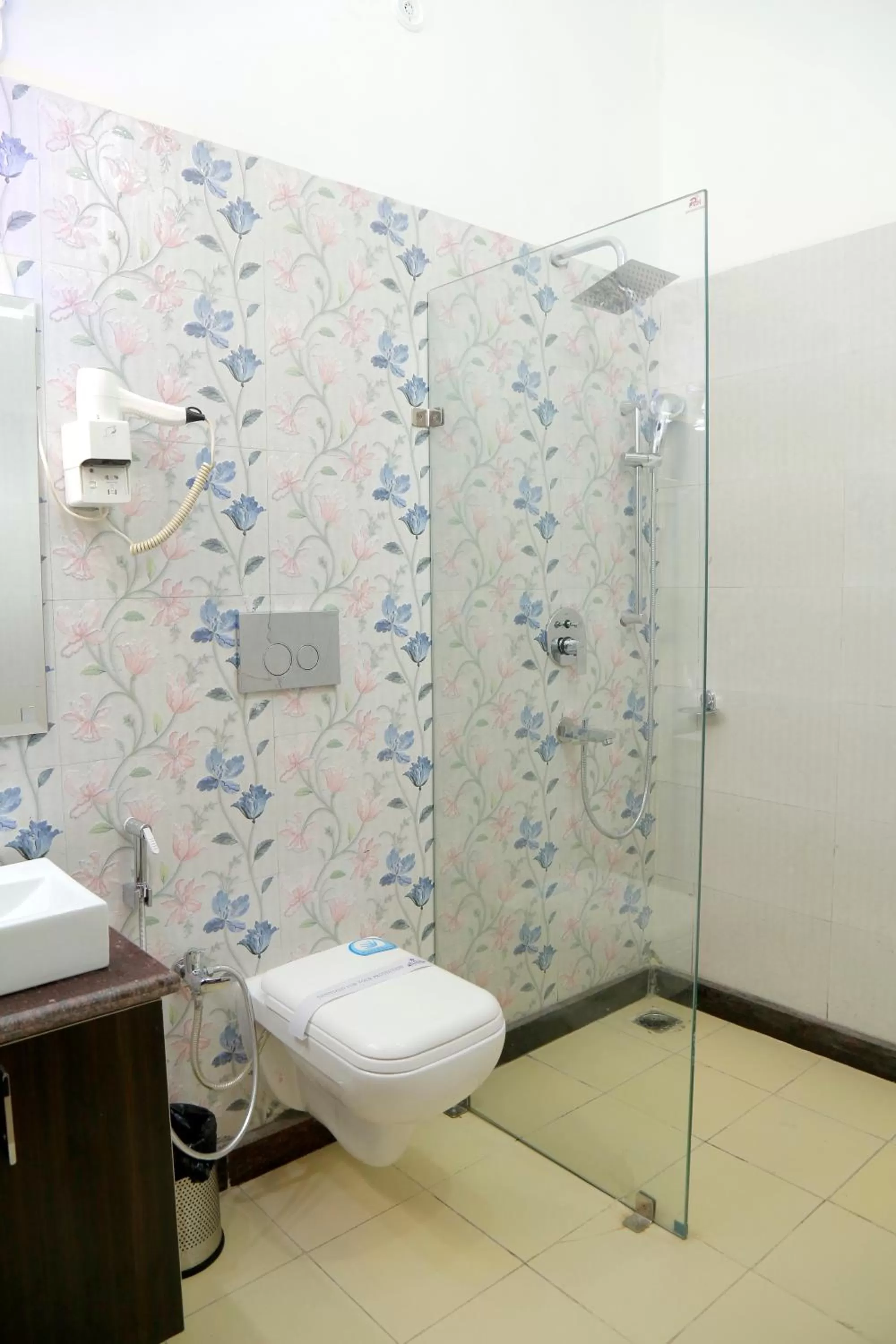 Bathroom in Kamay The Grand Alova