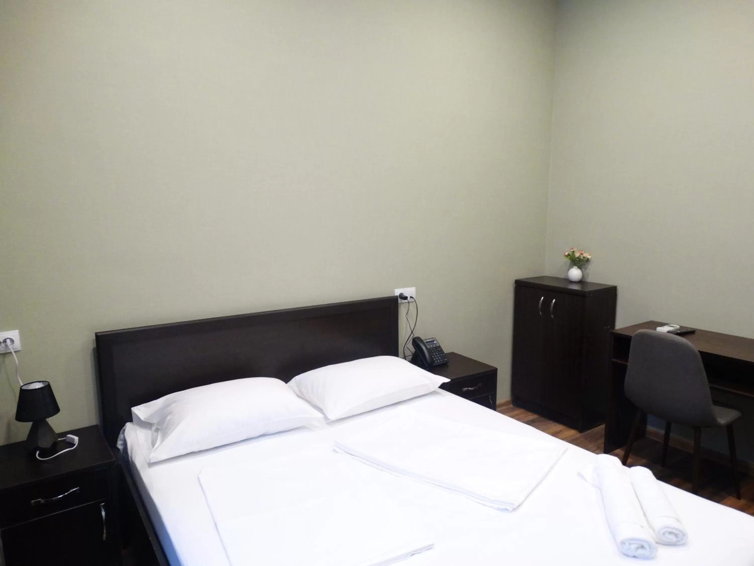 Photo of the whole room, Bed in Hotel Boutique IVERIA