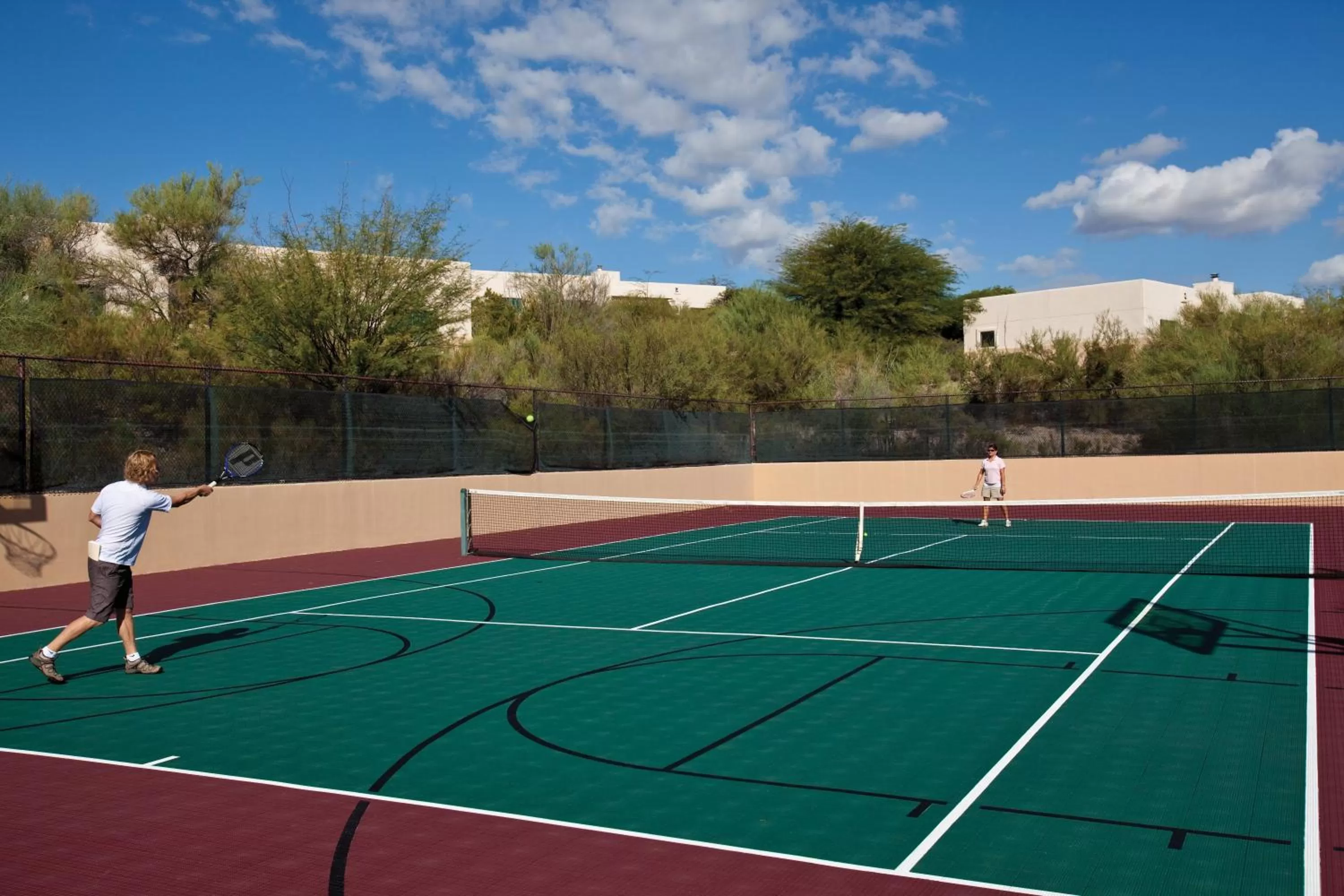 Tennis court in Starr Pass Golf Suites