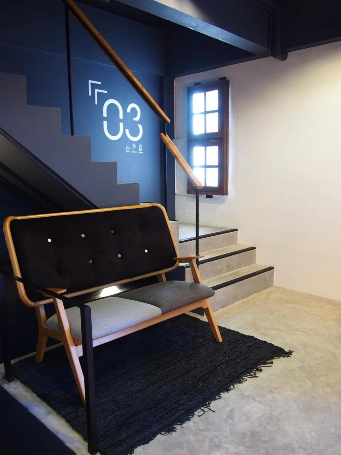 Seating area in Bedgasm Hostel Chanthaburi