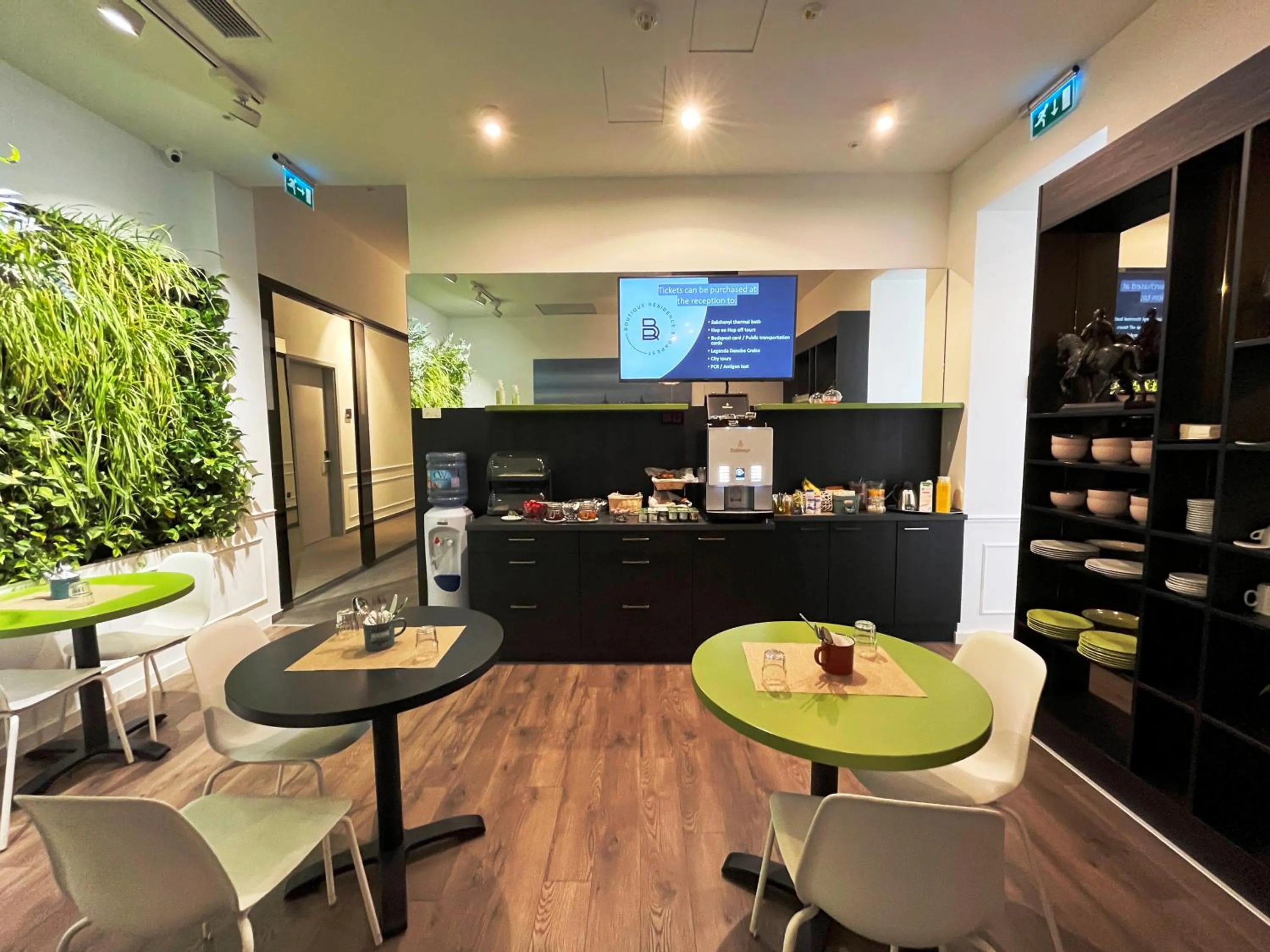 Breakfast in Boutique Residence Budapest