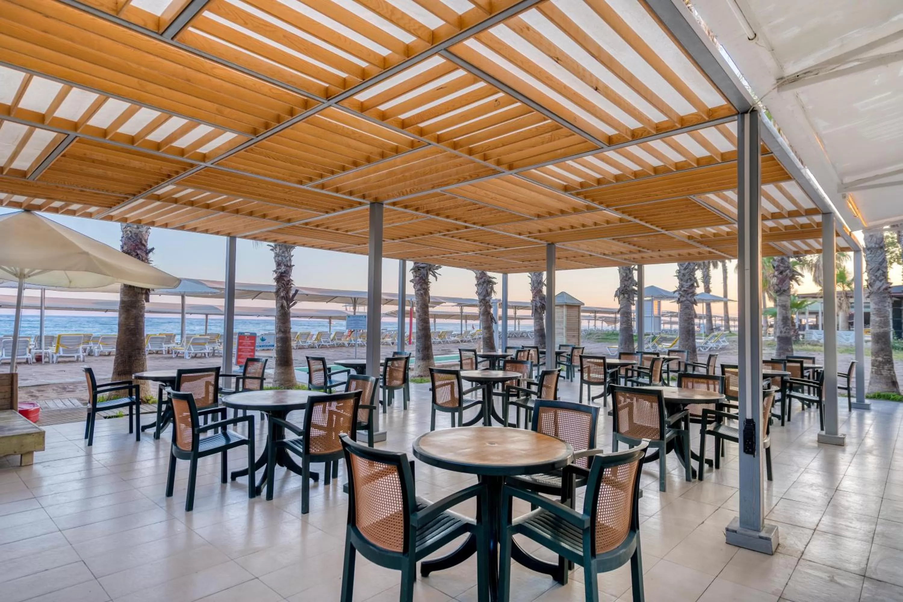 Lounge or bar in Labranda Excelsior Hotel