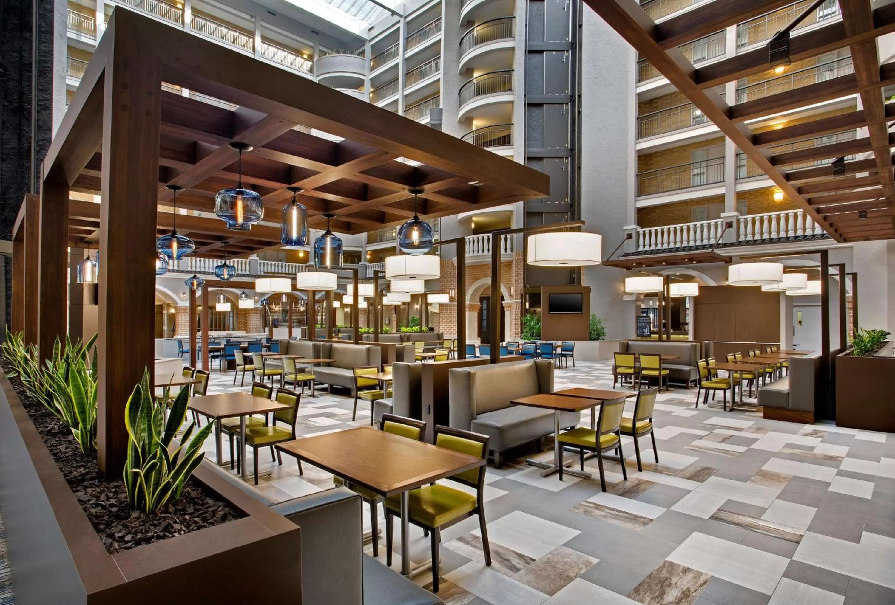 Lobby or reception in Embassy Suites by Hilton Orlando International Drive Convention Center