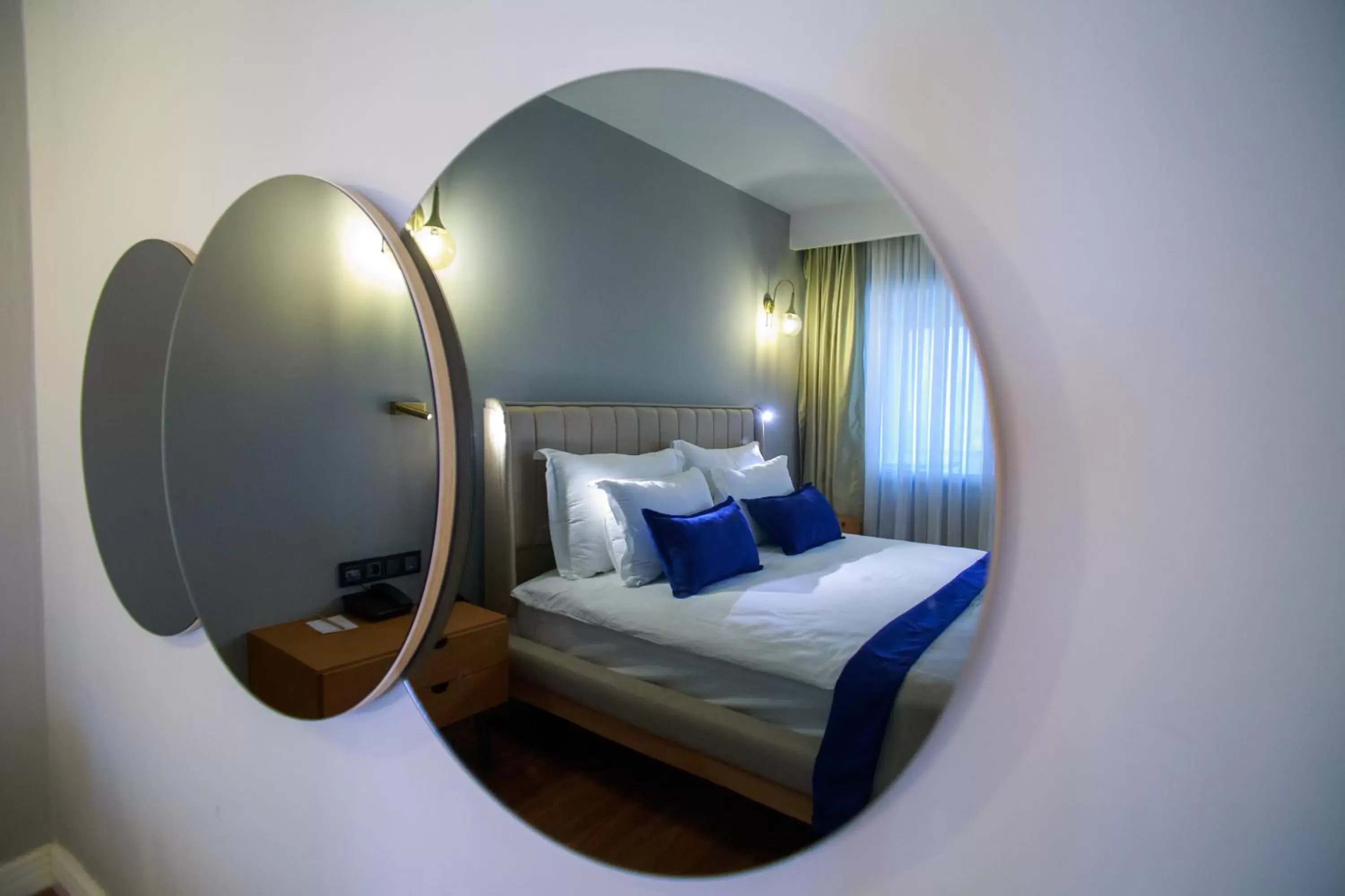 Deluxe Double Room with Balcony - single occupancy in Best Western Izmir Hotel Deluxe Double Room with Balcony - single occupancy in Best Western Izmir Hotel
