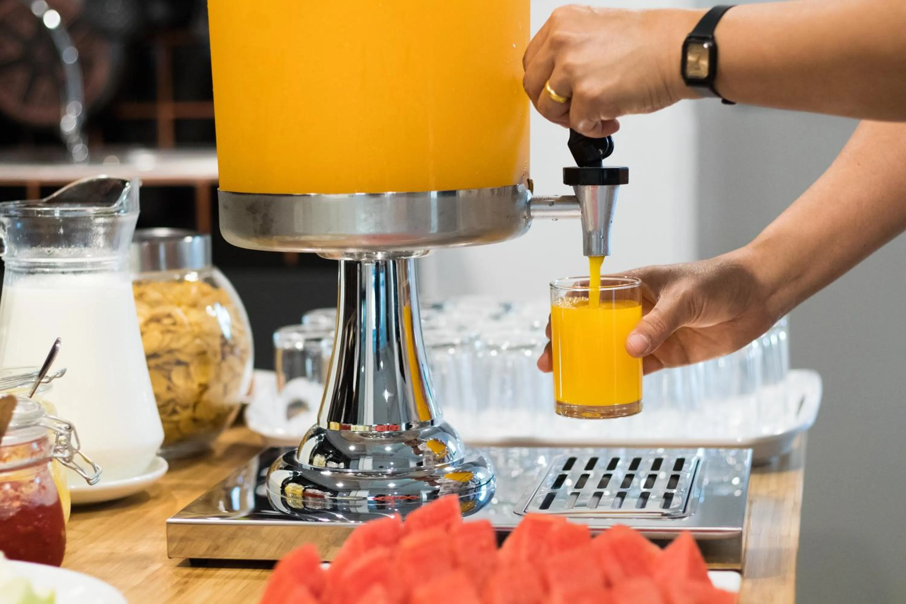 Breakfast in Yaks House Hostel