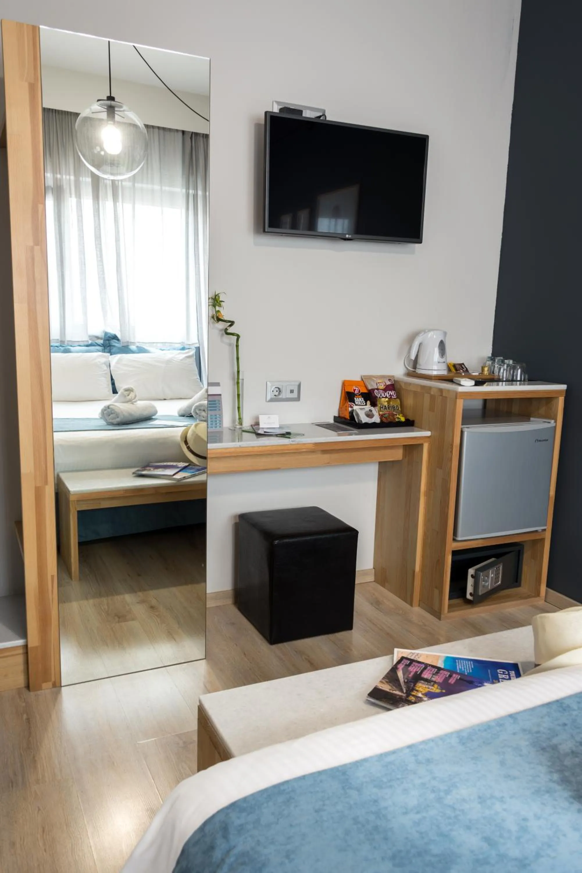 Bedroom, Bed in Be My Guest Athens