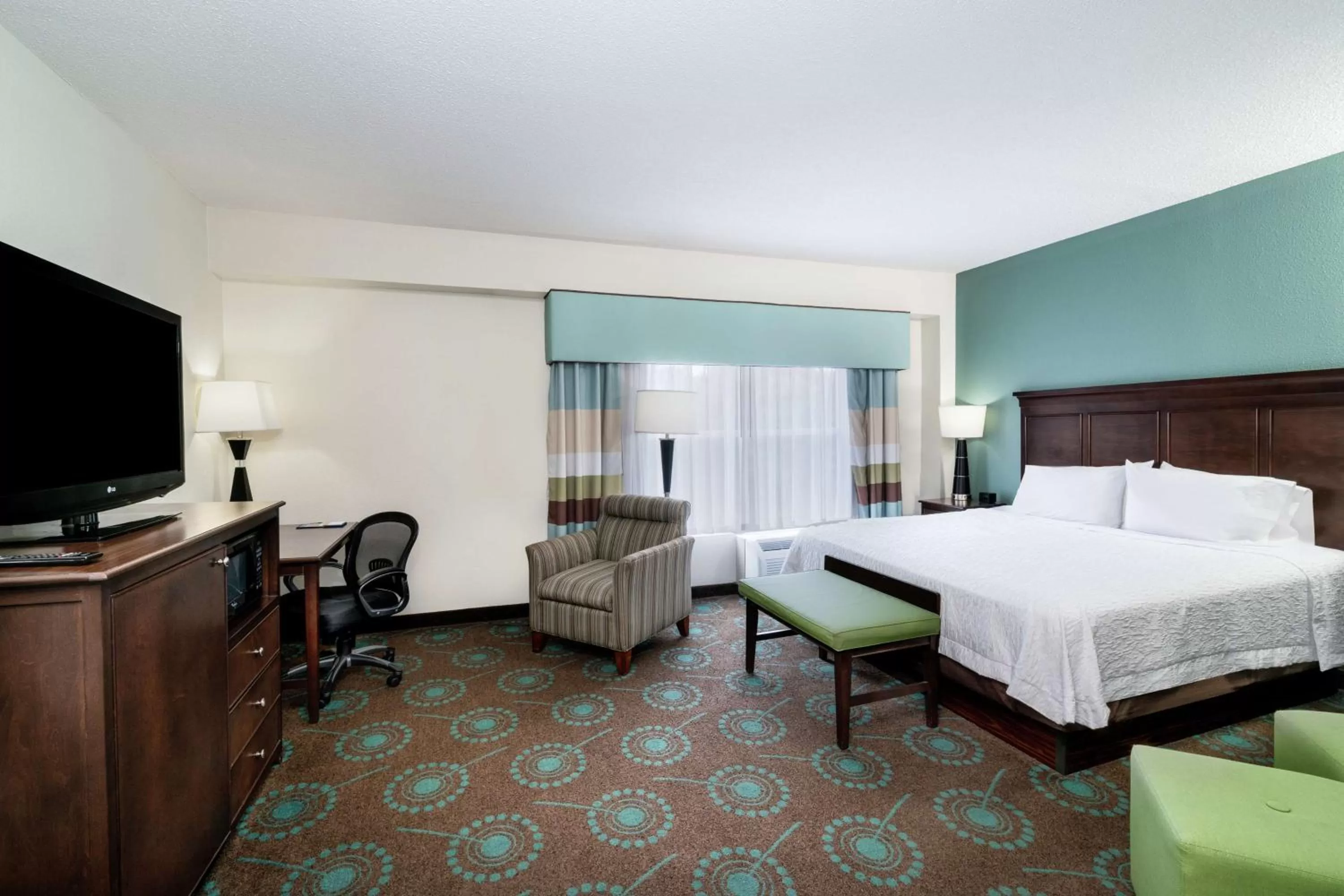 Bedroom, Bed in Hampton Inn & Suites Mooresville
