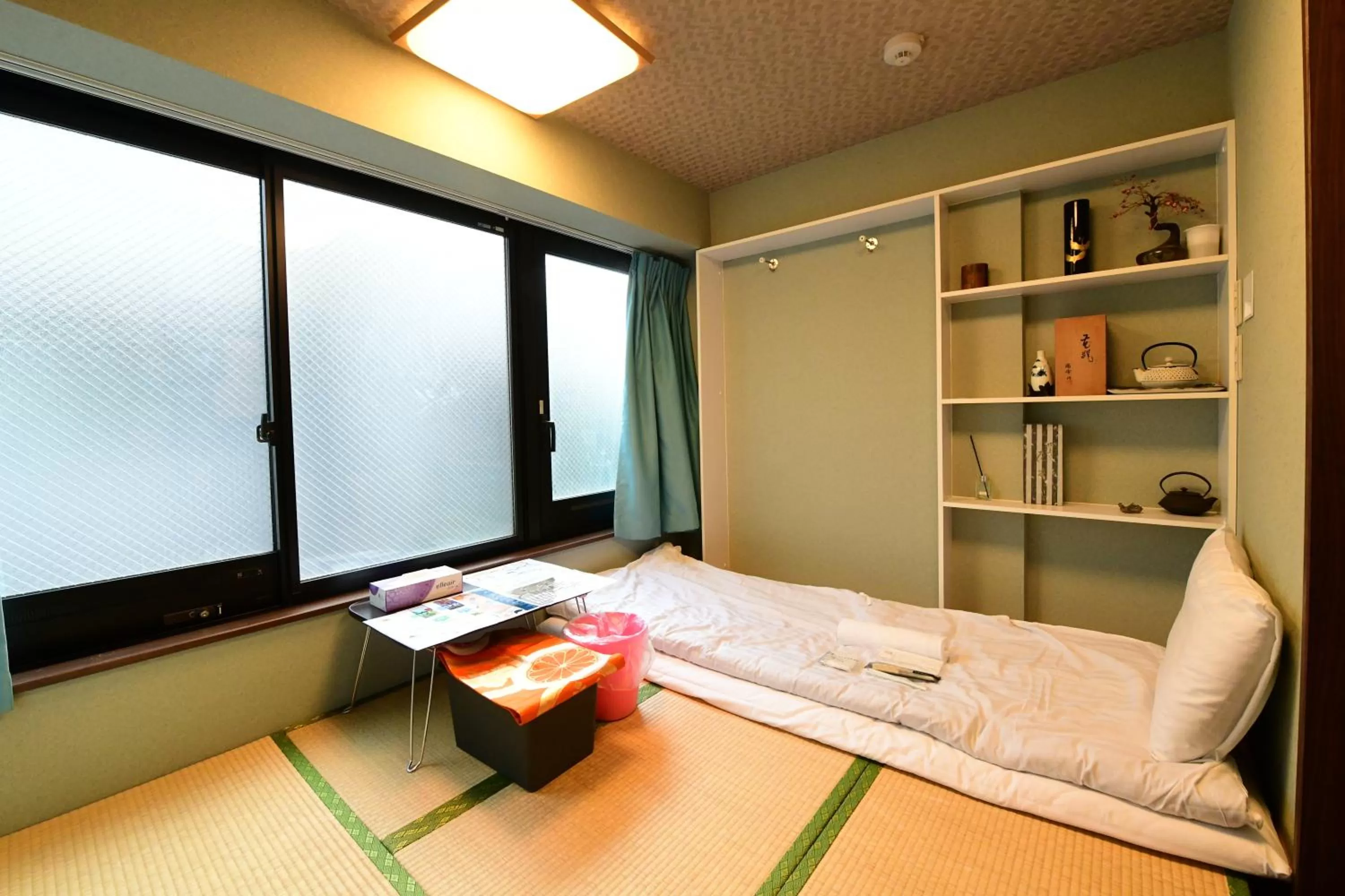 Bed in 無料wi-fi JING HOUSE 秋葉原 電動自転車レンタル