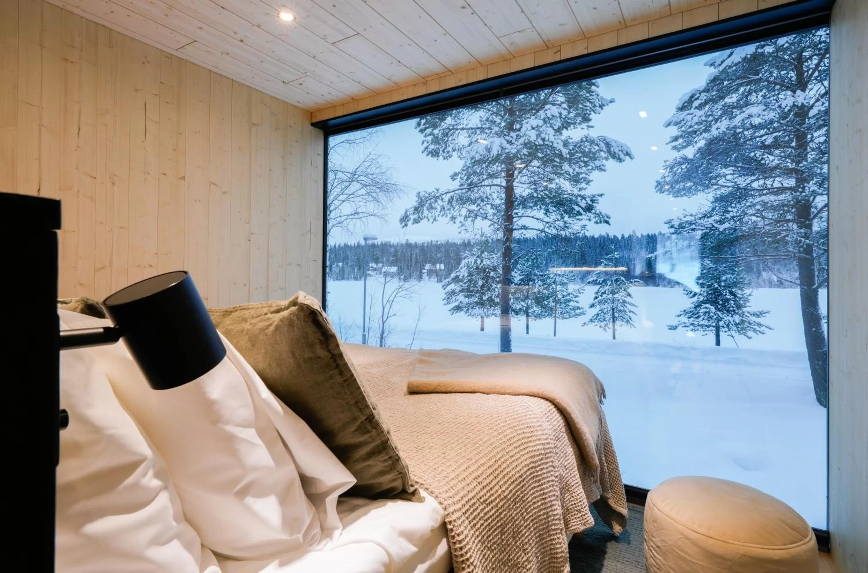 Bed in Kuuru Lakeside