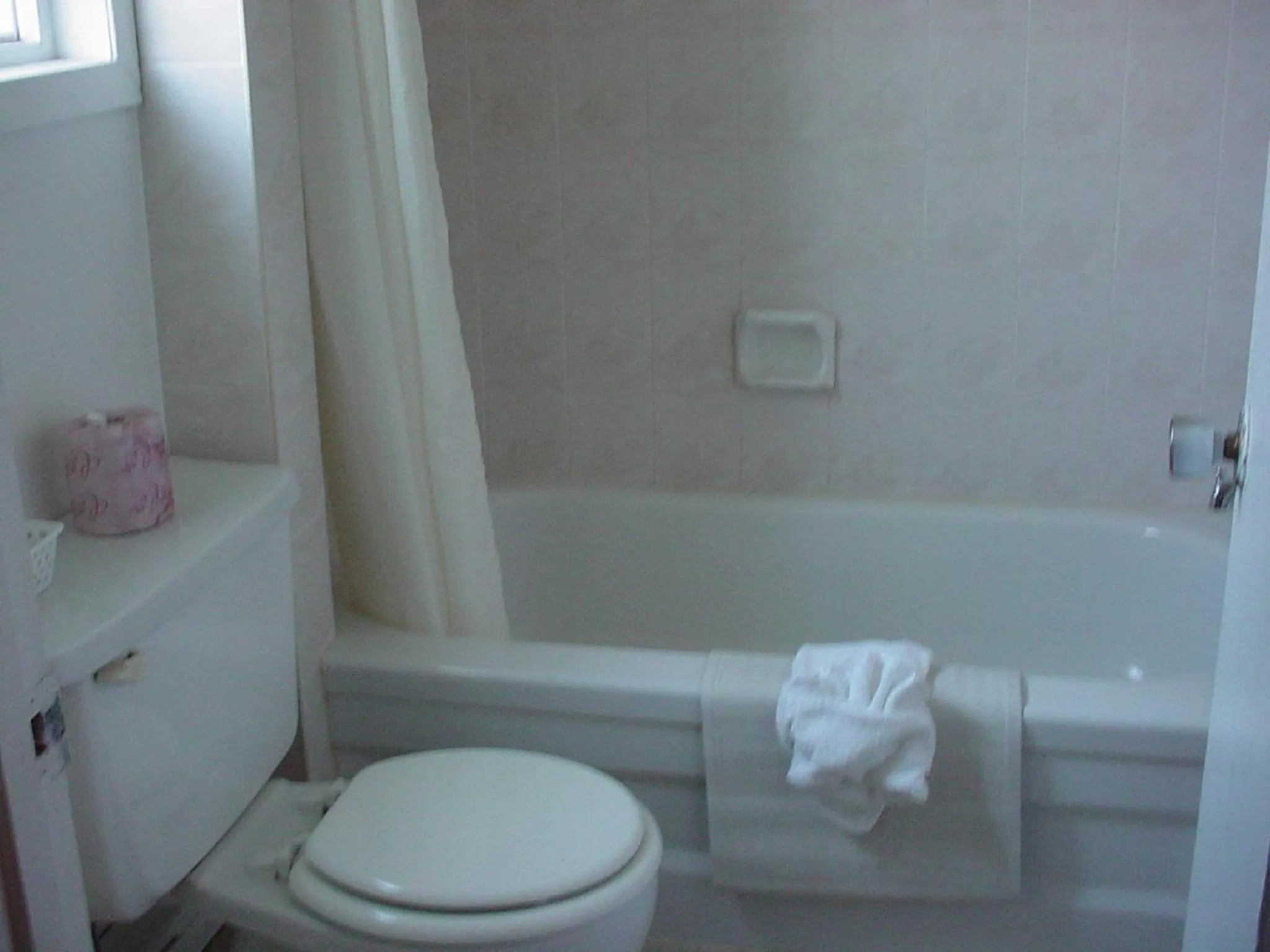 Bathroom in Blue Moon Motel