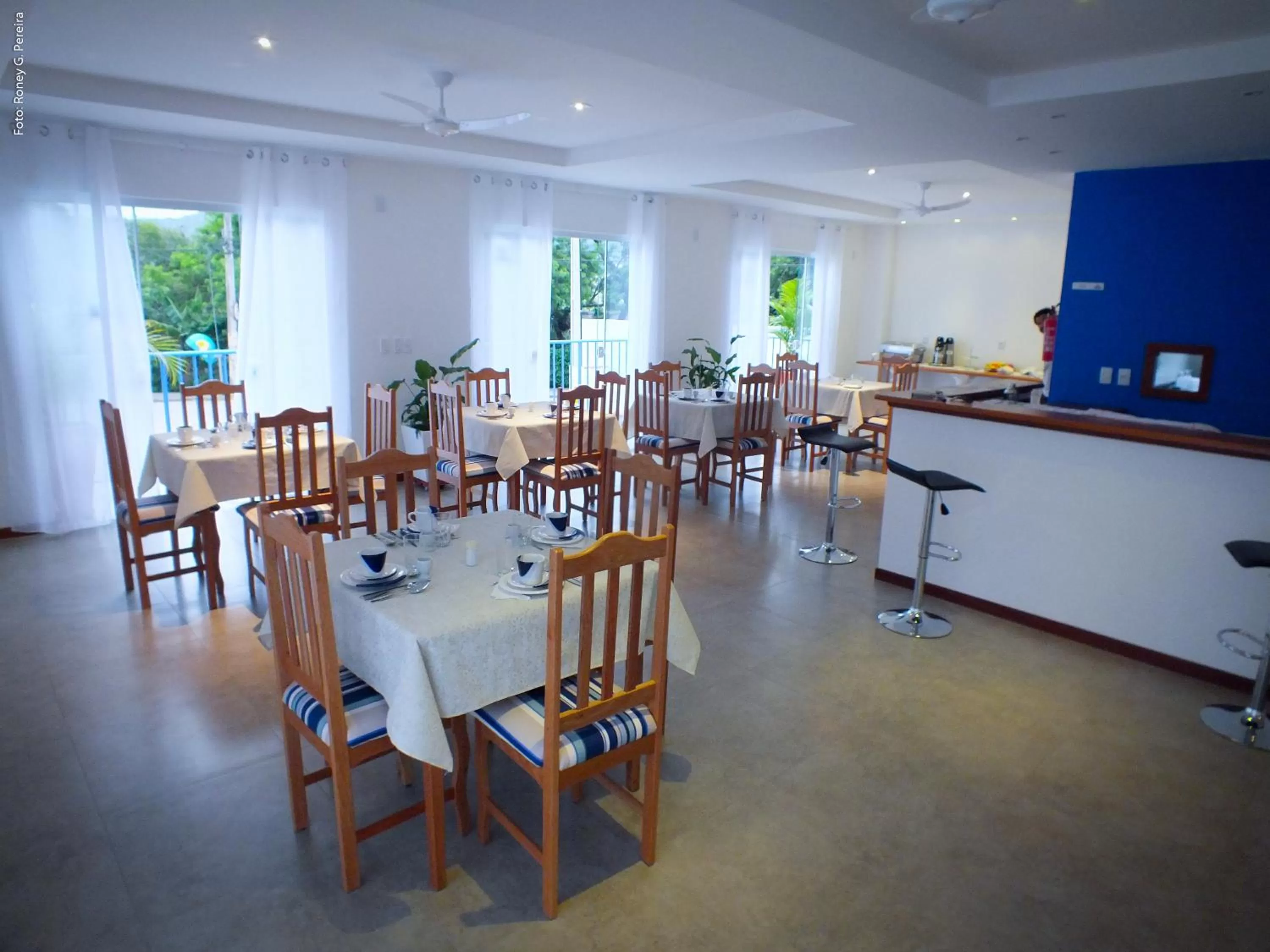 Coffee/tea facilities, Restaurant/Places to Eat in The Hyperion Boutique Hotel