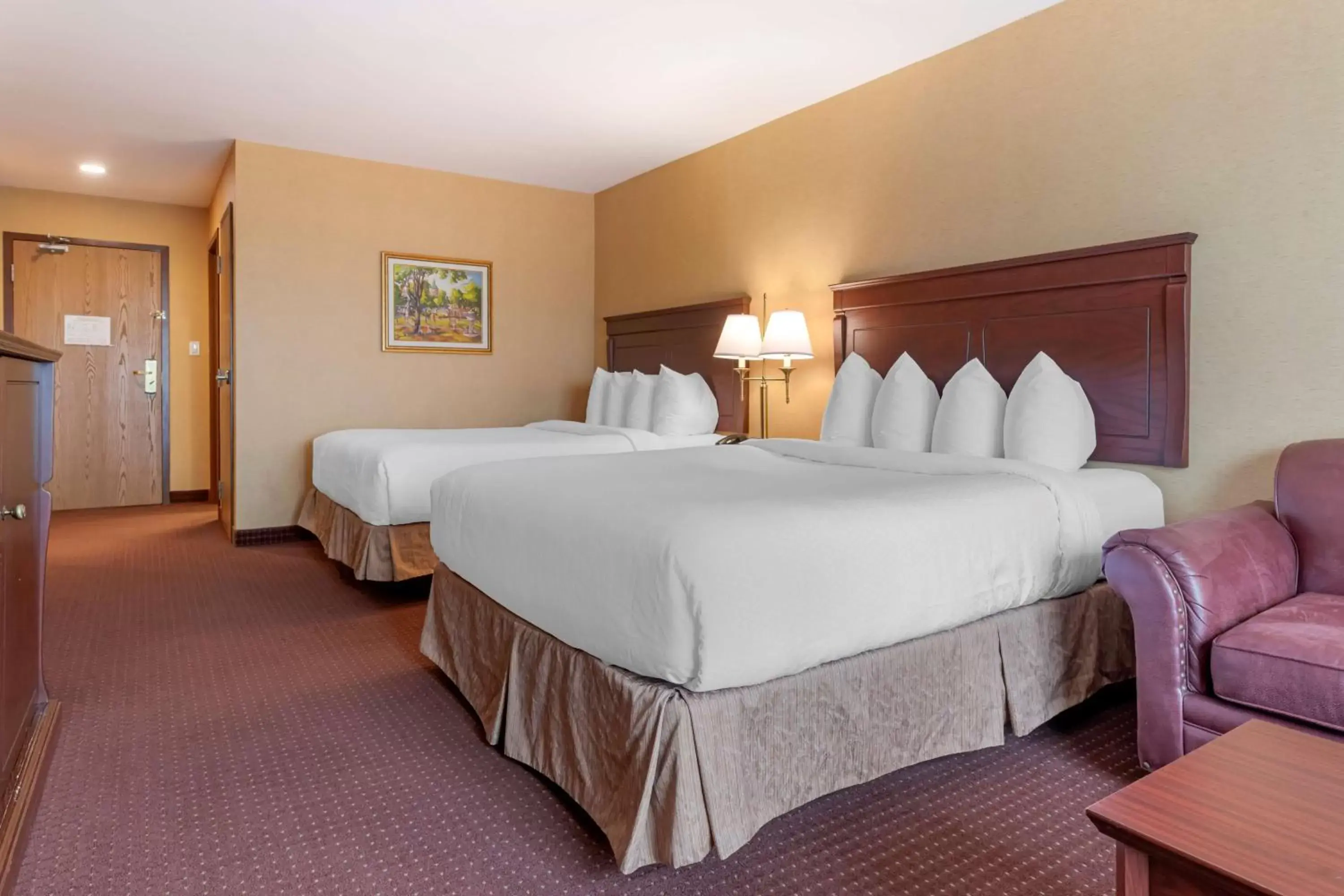 Executive Queen Room with Two Queen Beds and Sofa Bed - Non-Smoking in Best Western Plus Fredericton Hotel & Suites Executive Queen Room with Two Queen Beds and Sofa Bed - Non-Smoking in Best Western Plus Fredericton Hotel & Suites
