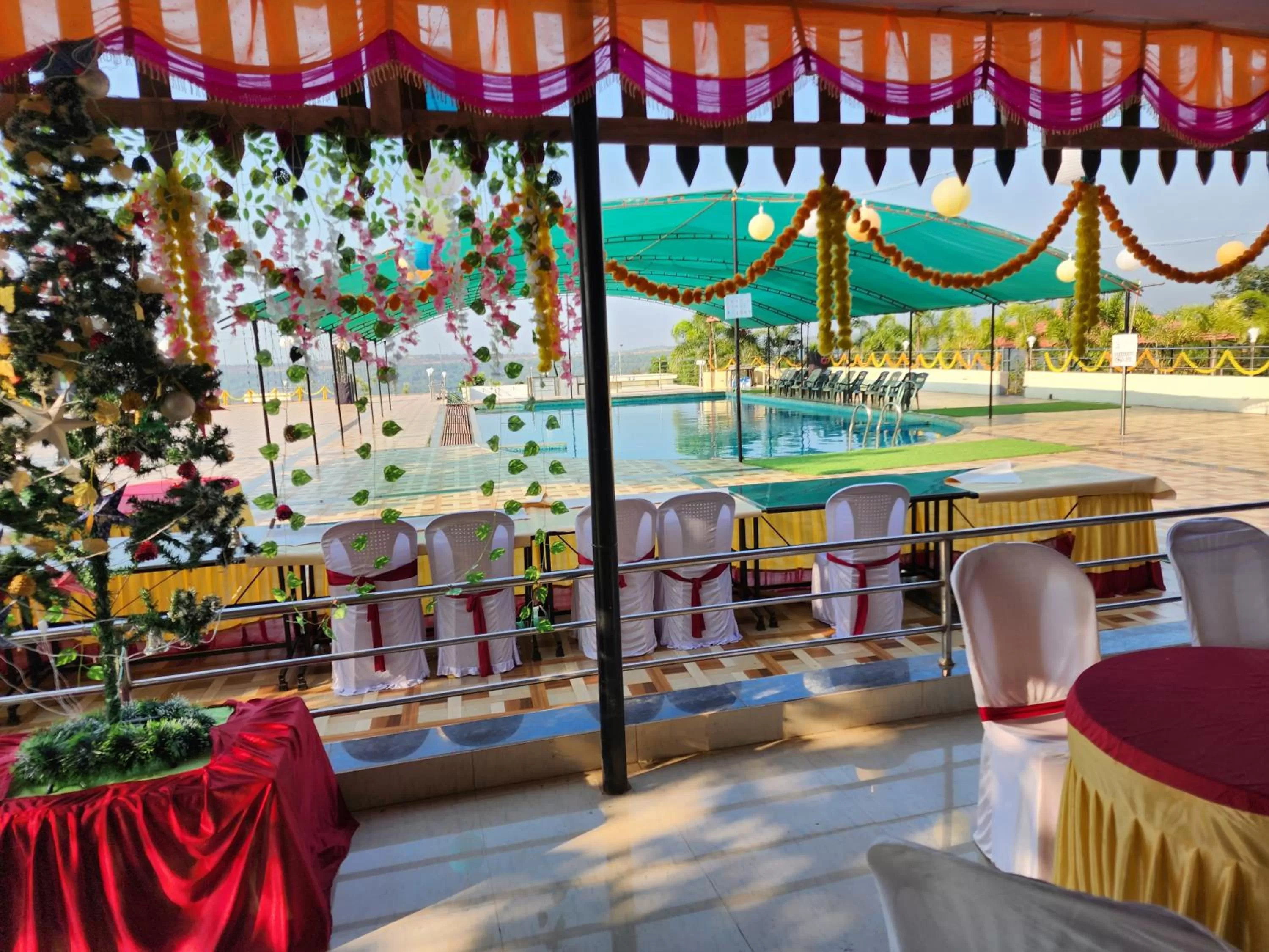 Restaurant/places to eat in Mango Valley Resort Ganpatipule