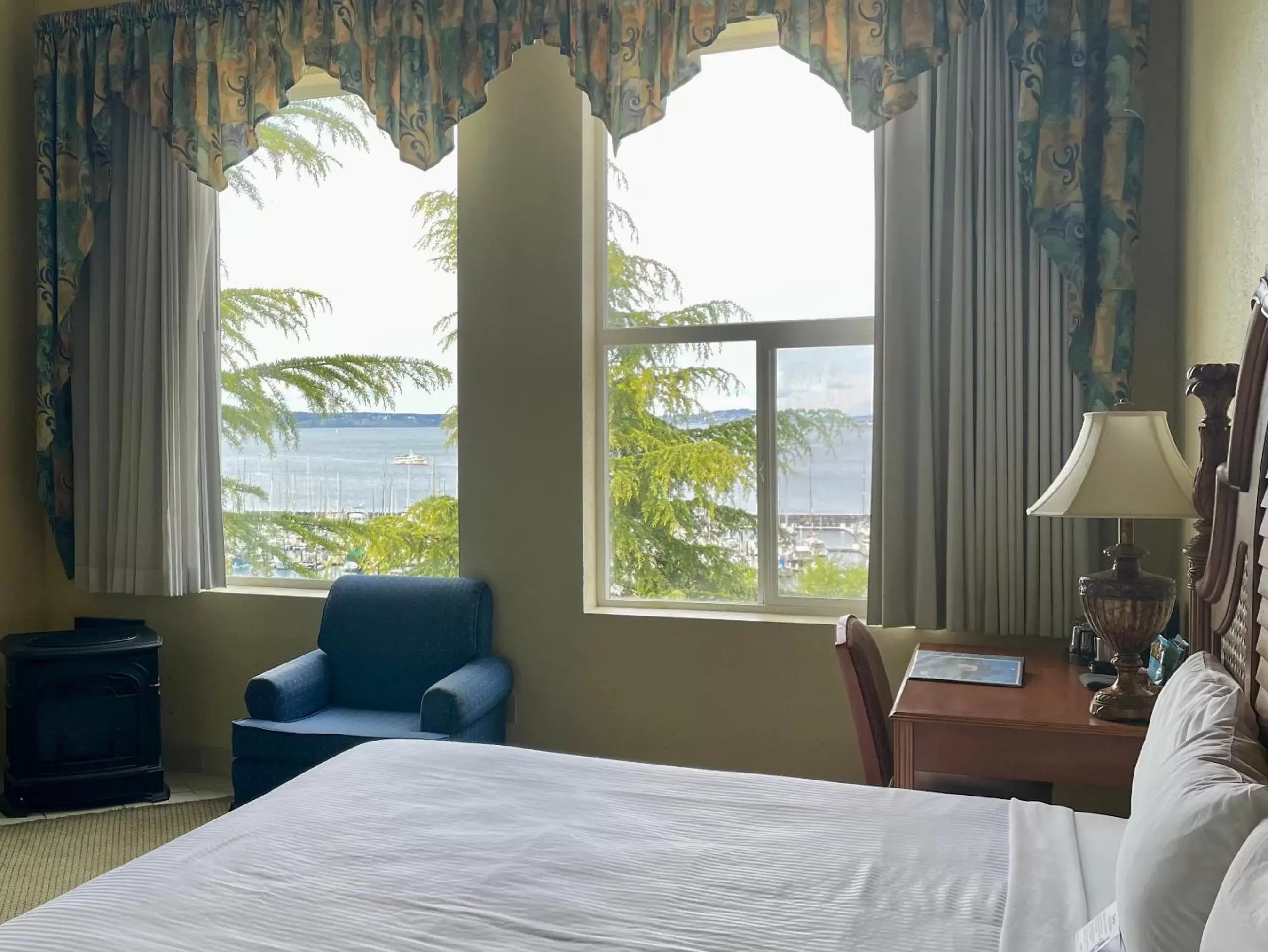 King Room in Old Alcohol Plant King Room in Old Alcohol Plant