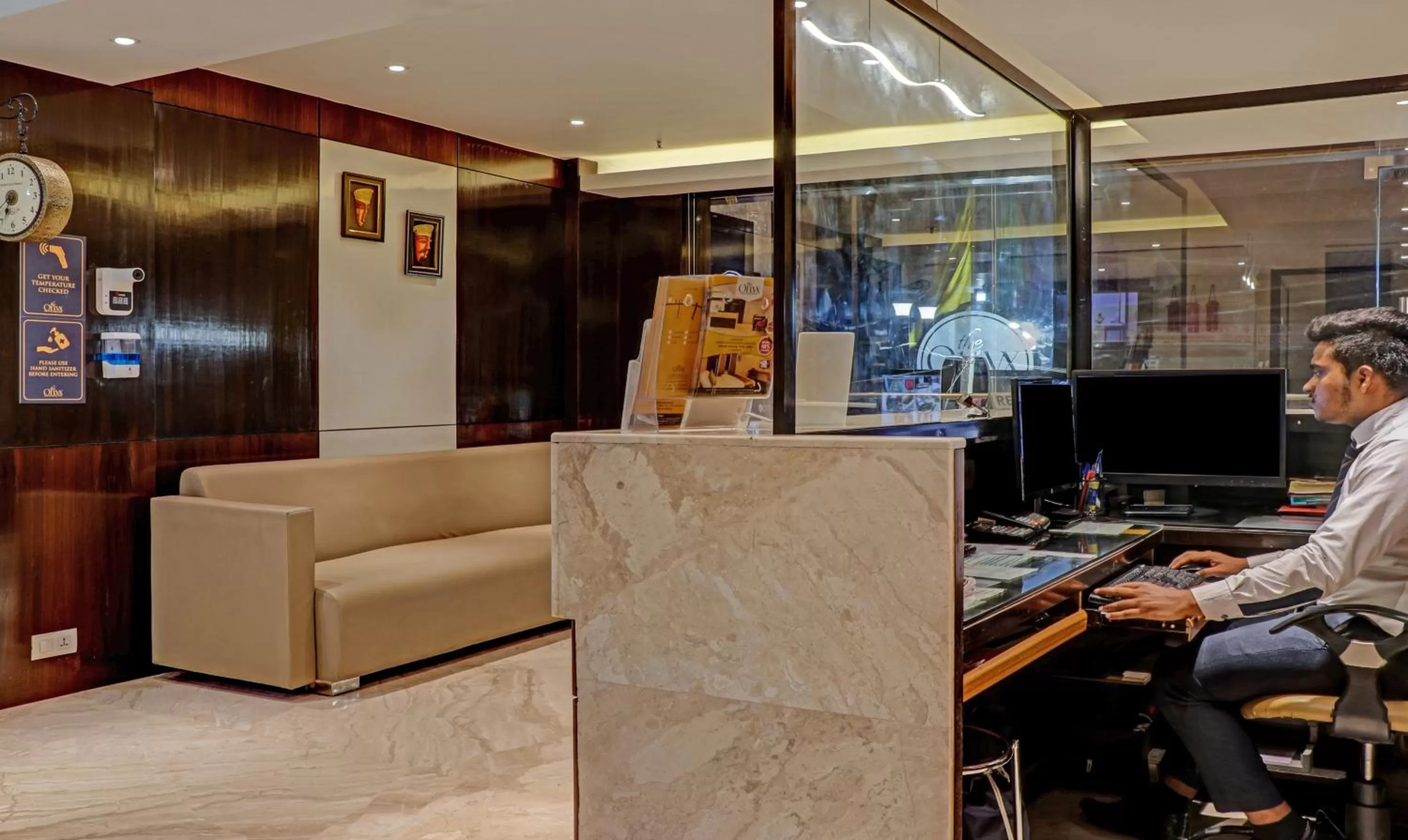 Lobby or reception in The Onyx Hotel