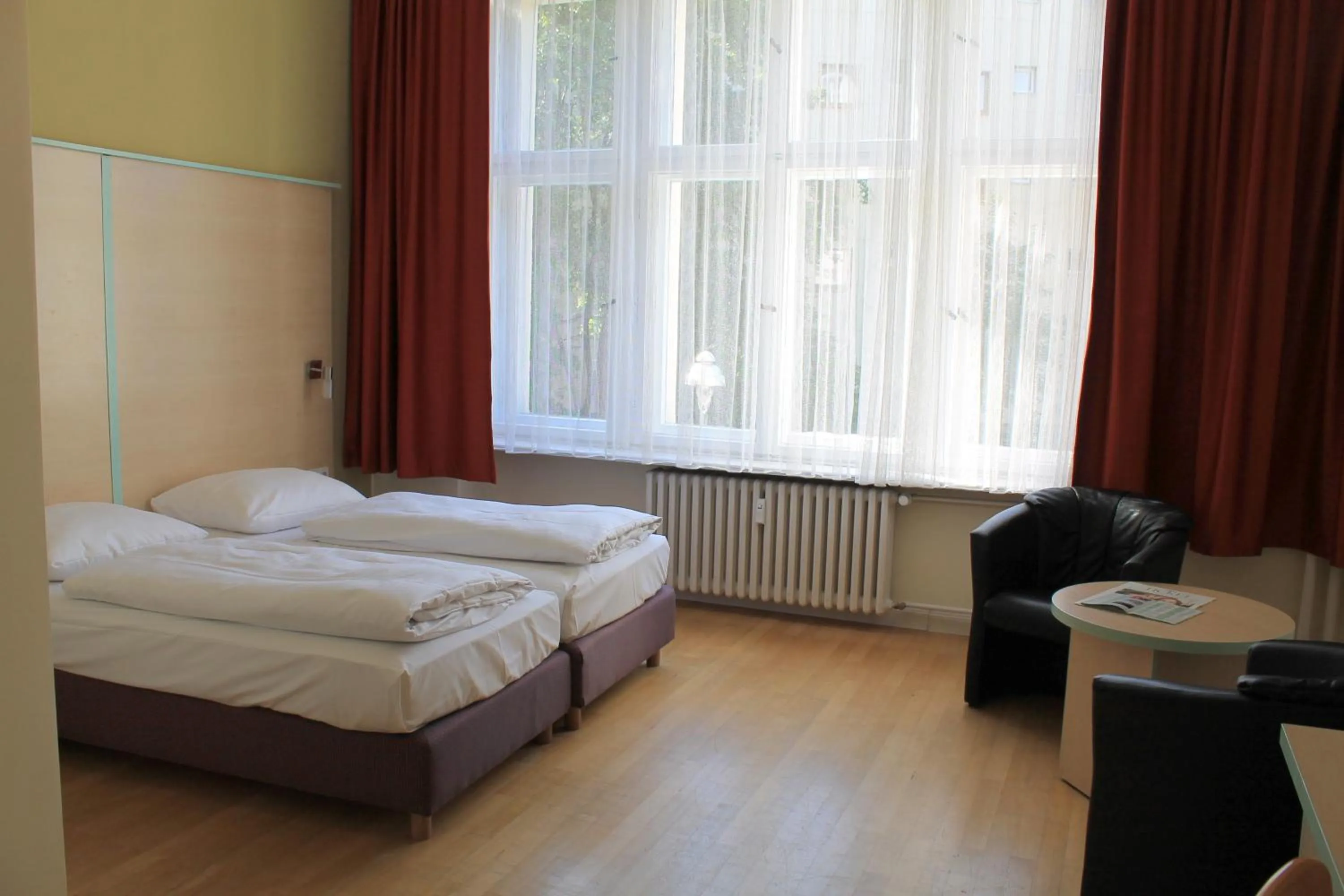 Photo of the whole room, Bed in Hotel Hansablick