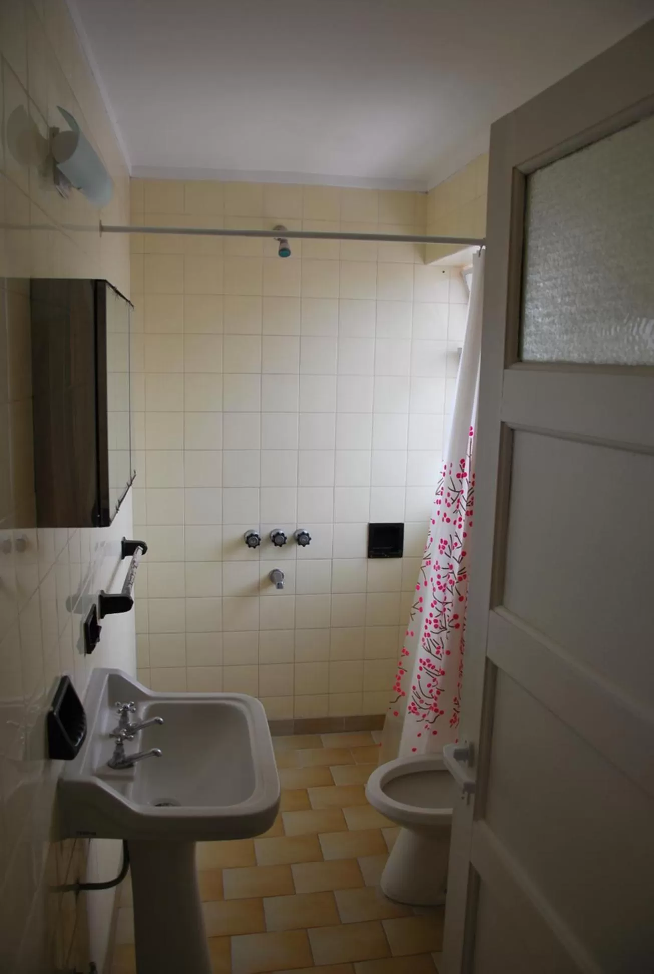 Bathroom in Sur Hotel