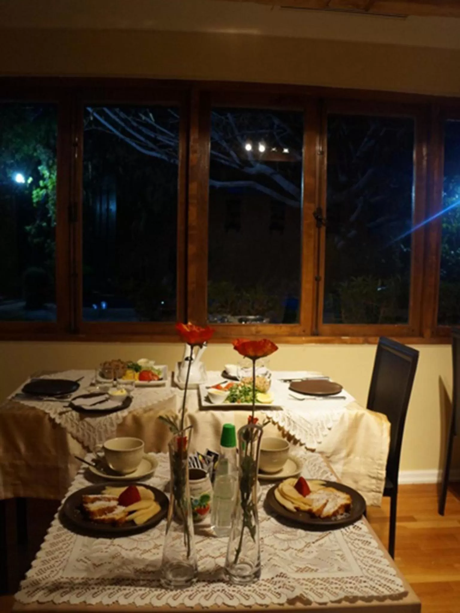 Dinner, Restaurant/Places to Eat in Atankalama