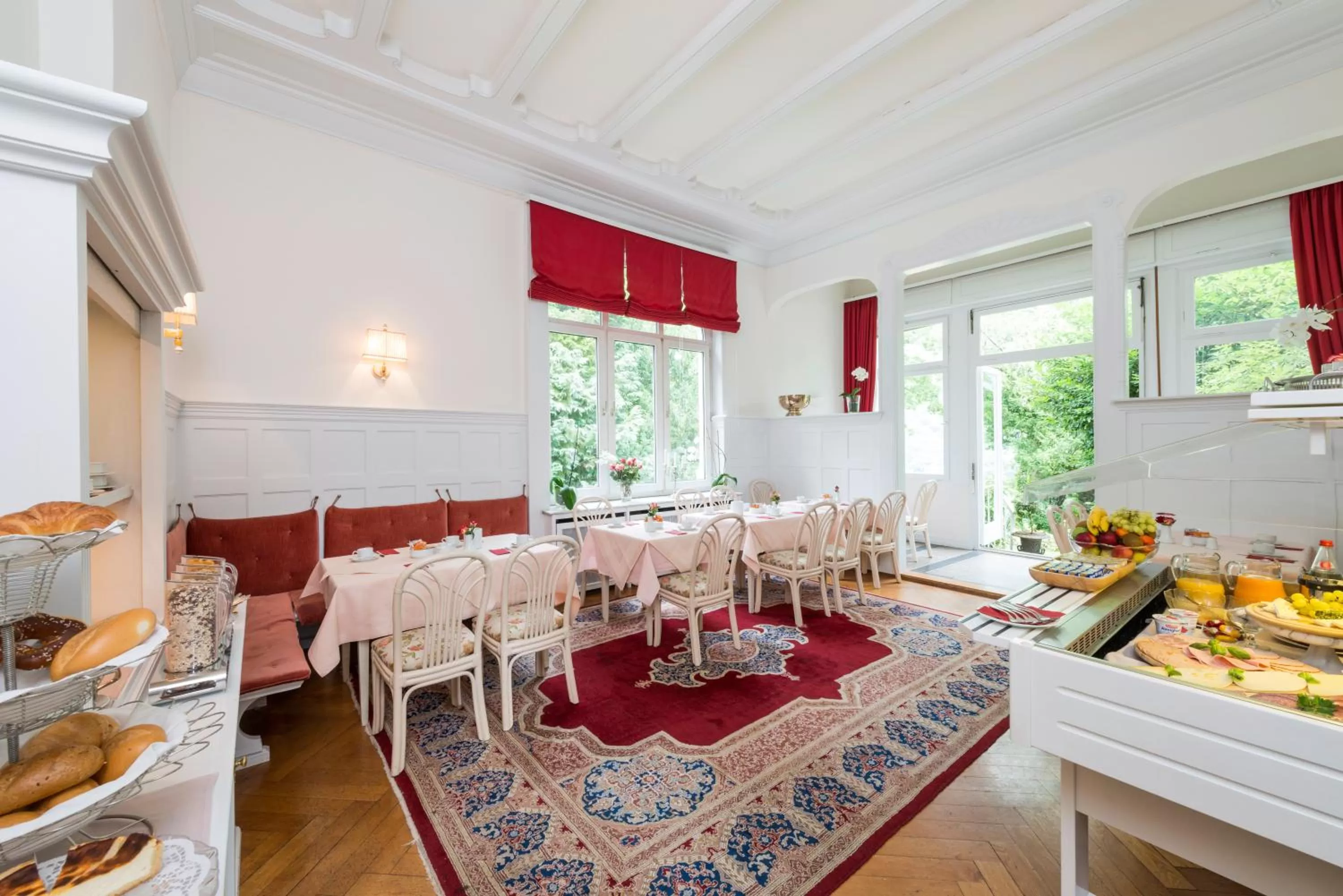 Restaurant/places to eat in Parkhotel Atlantic