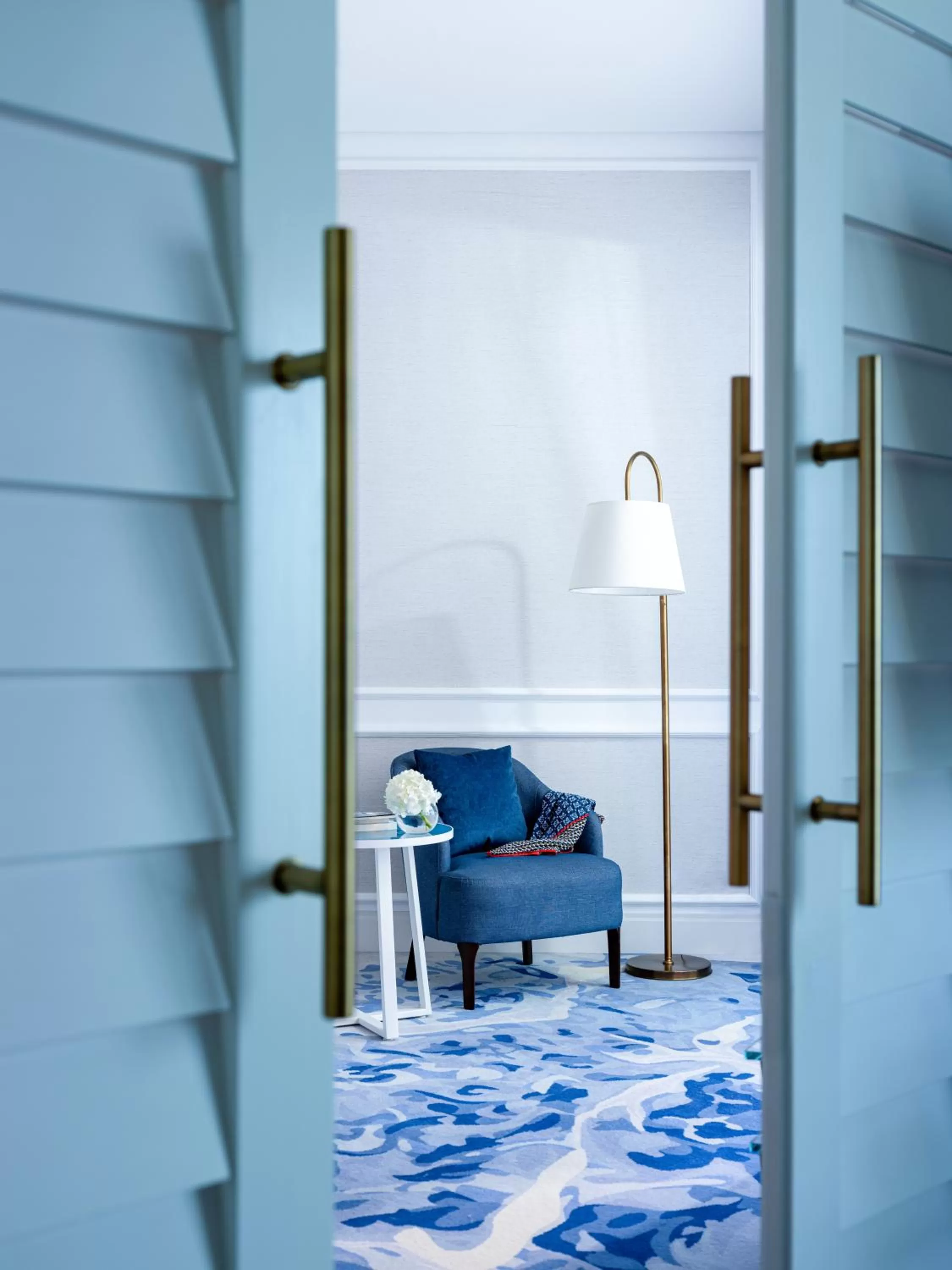 Seating area in Sofitel Dubai Jumeirah Beach