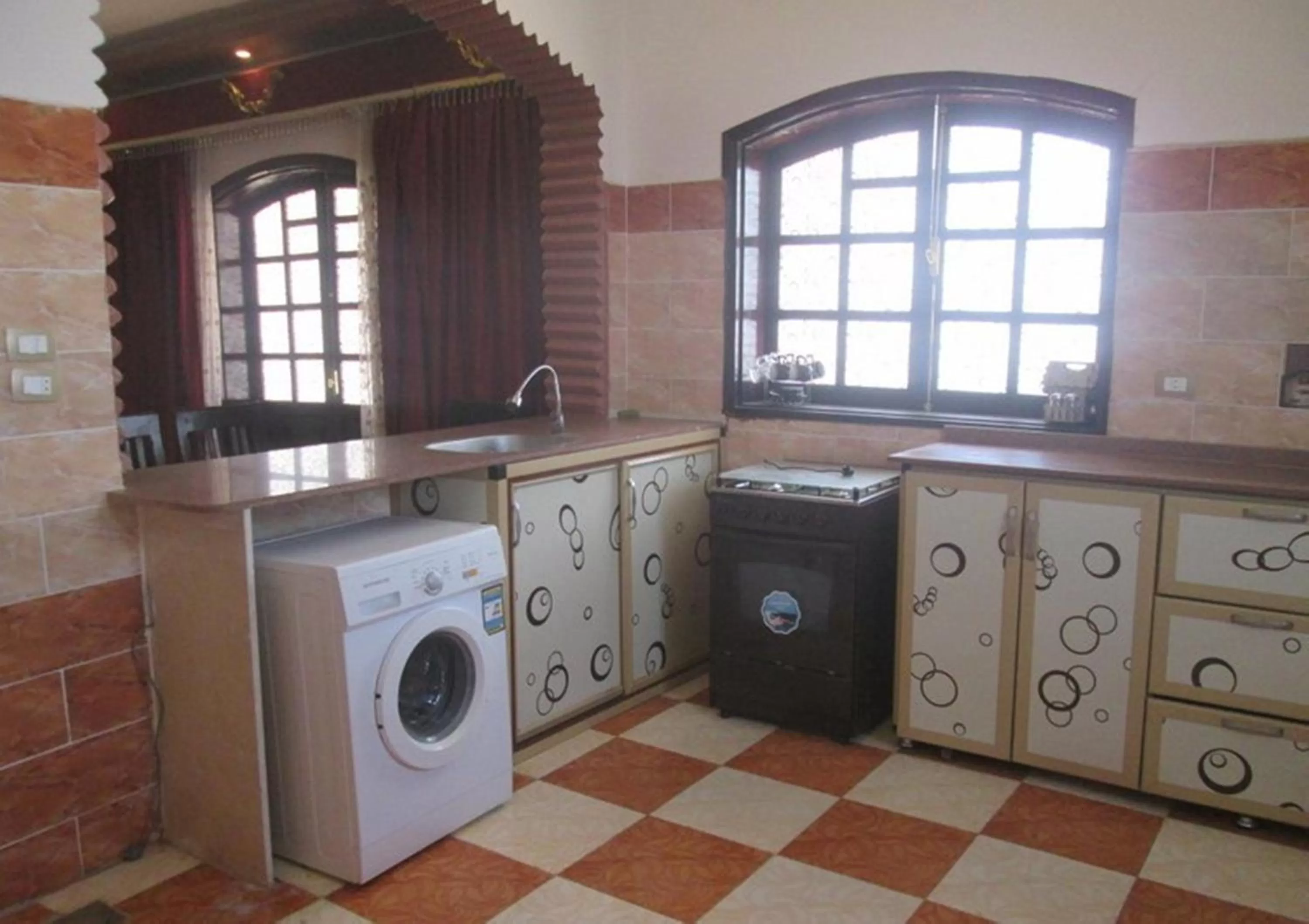 Mama Africa Apts & Studios