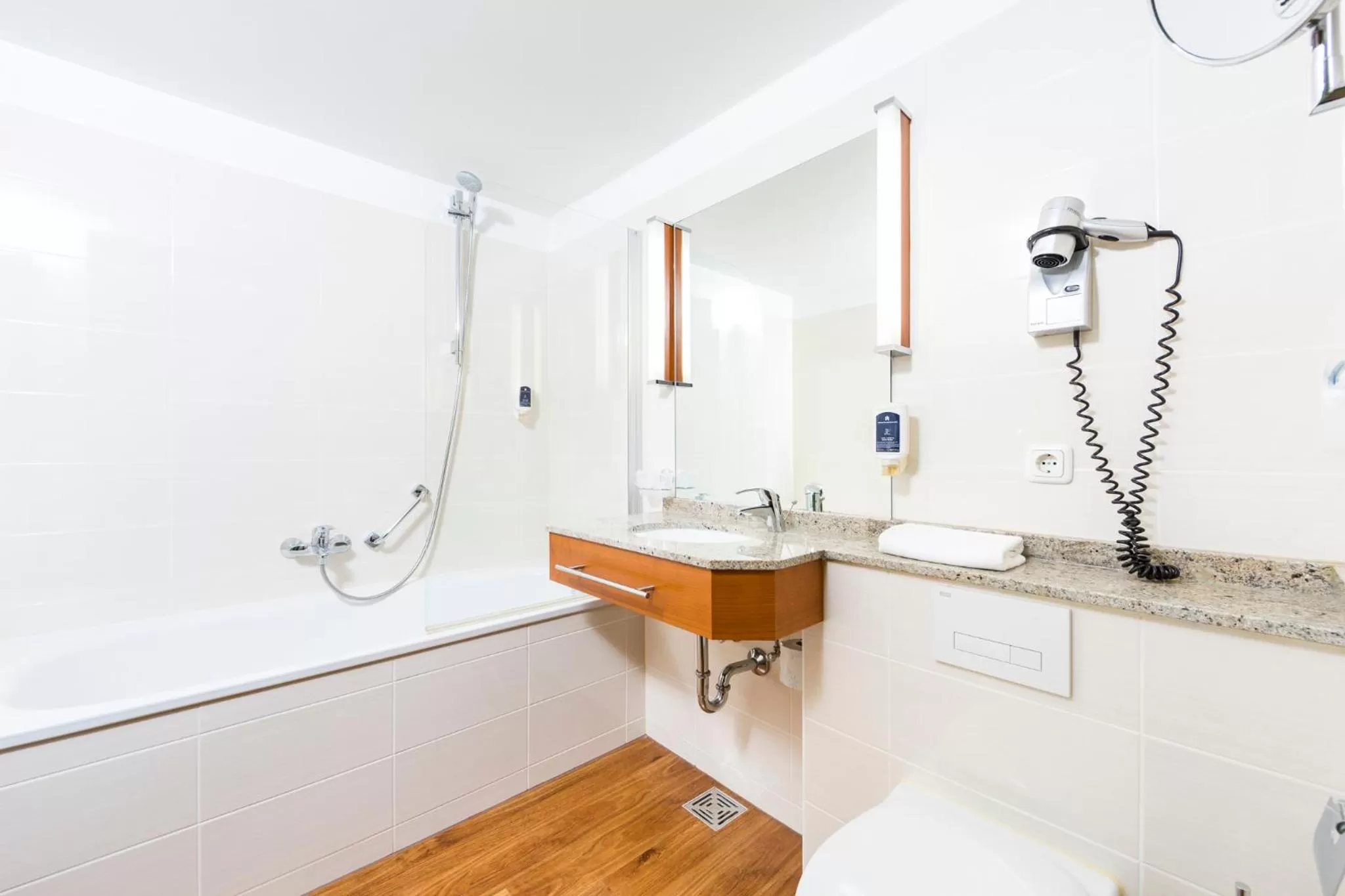 Bathroom in Hotel Lenz oHG