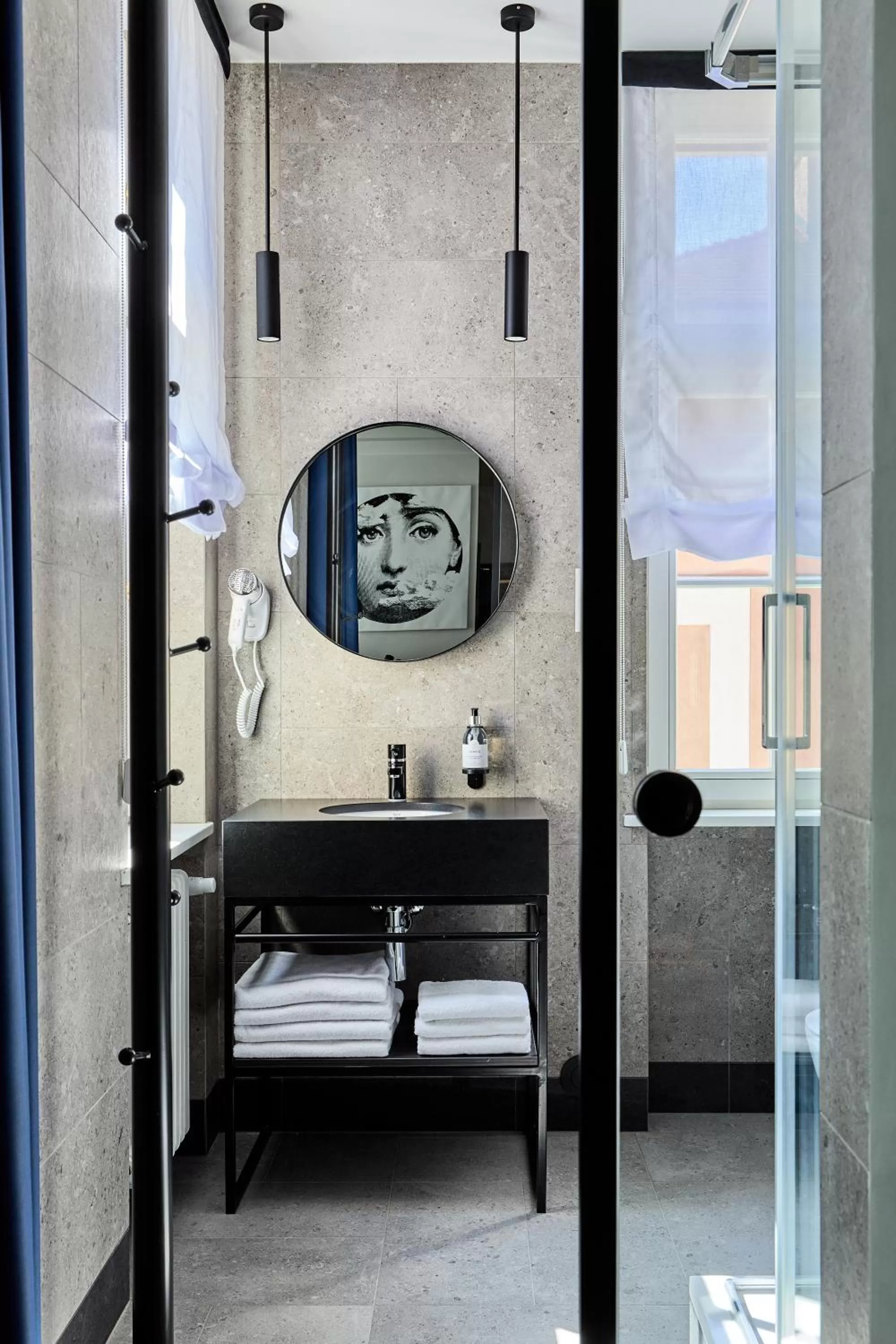 Bathroom in Hotel Liberté 33