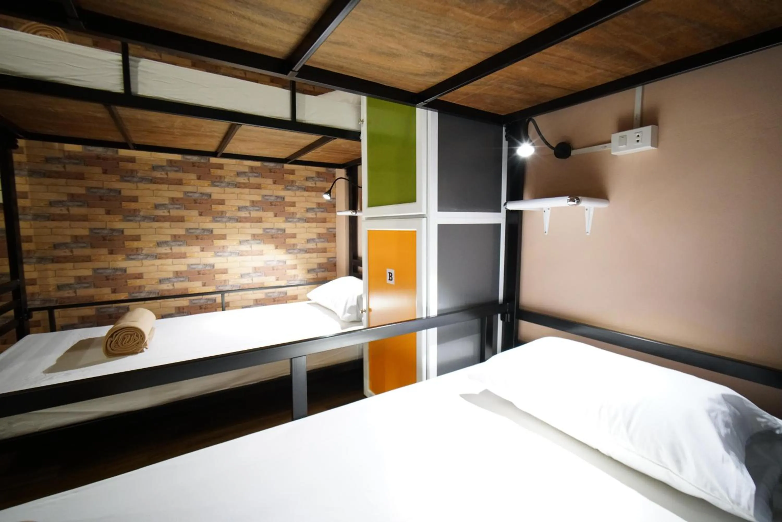 Decorative detail, Bed in Urban Hostel Bangkok