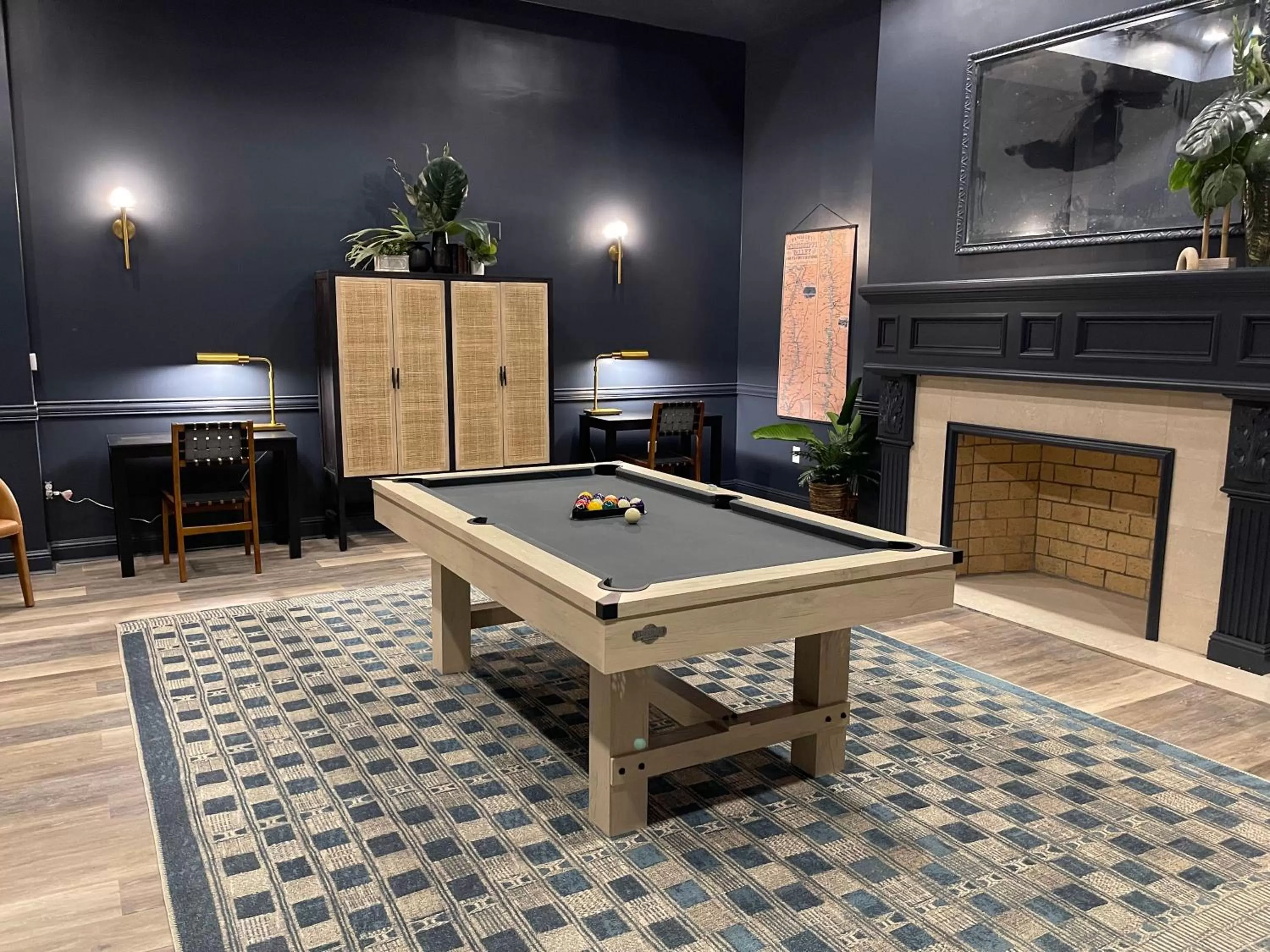 Billiard in Mulberry, a Wyndham Hotel