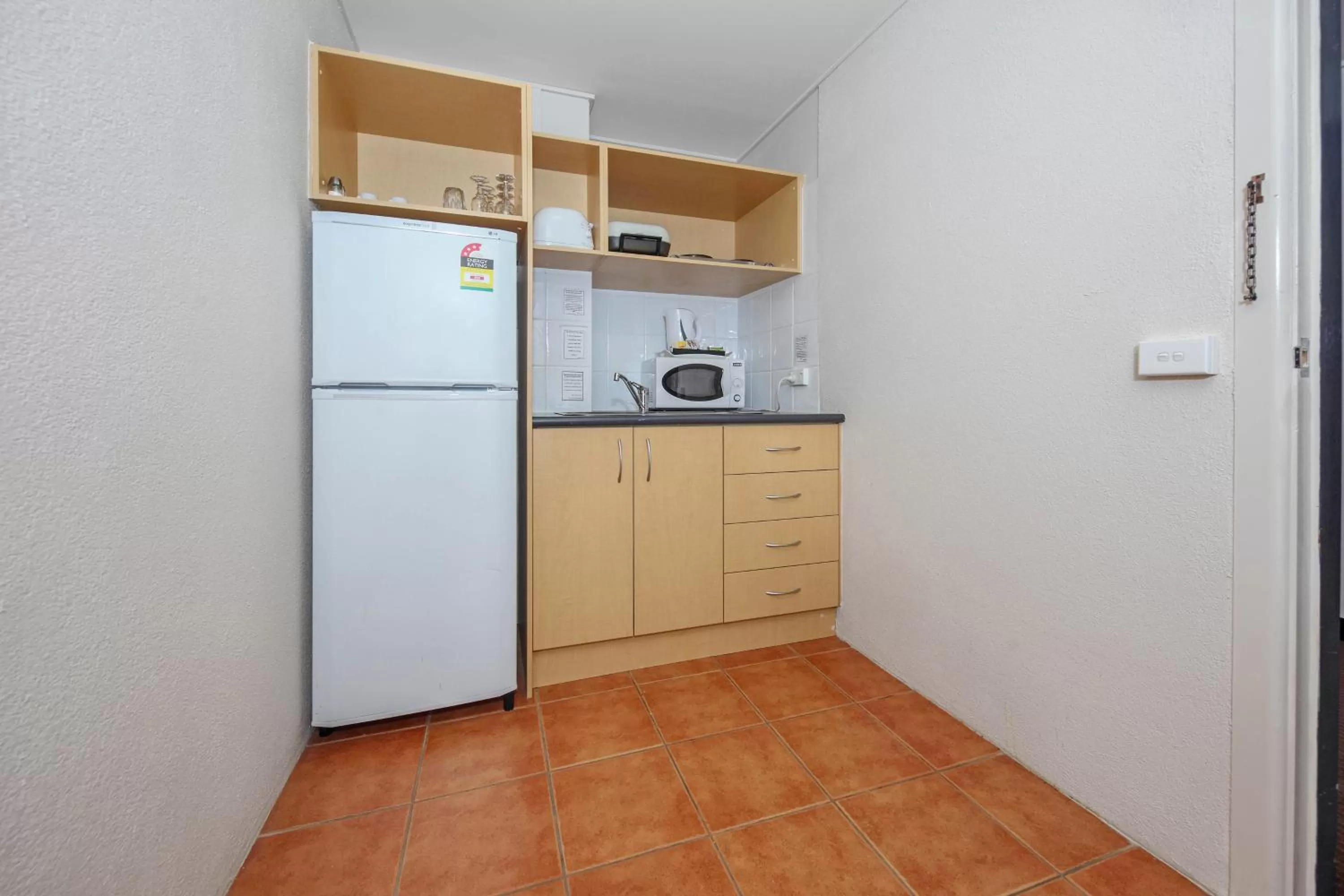 Belconnen Way Hotel & Serviced Apartments