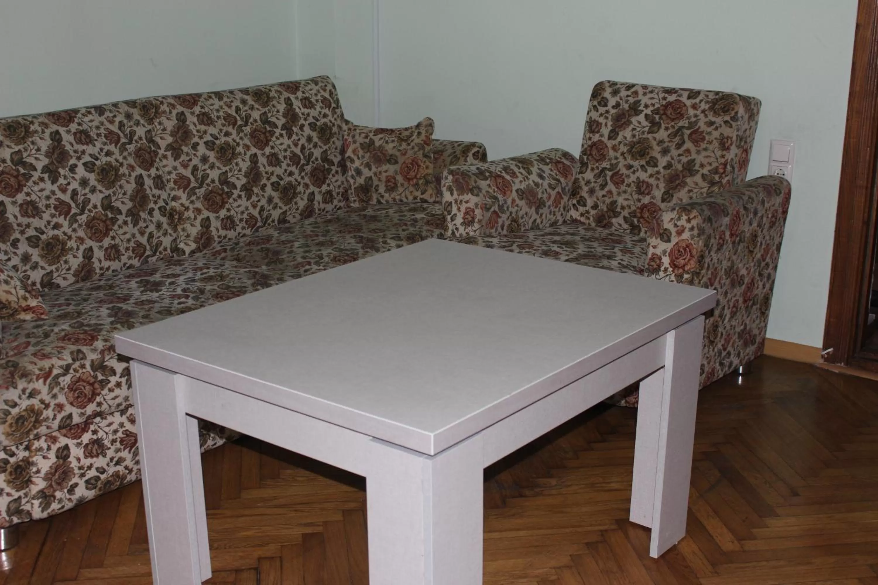 Seating area, Dining Area in CATTALEYA