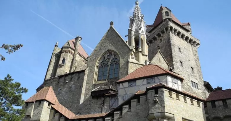 Area and facilities, Property Building in Hotel zur Sonne