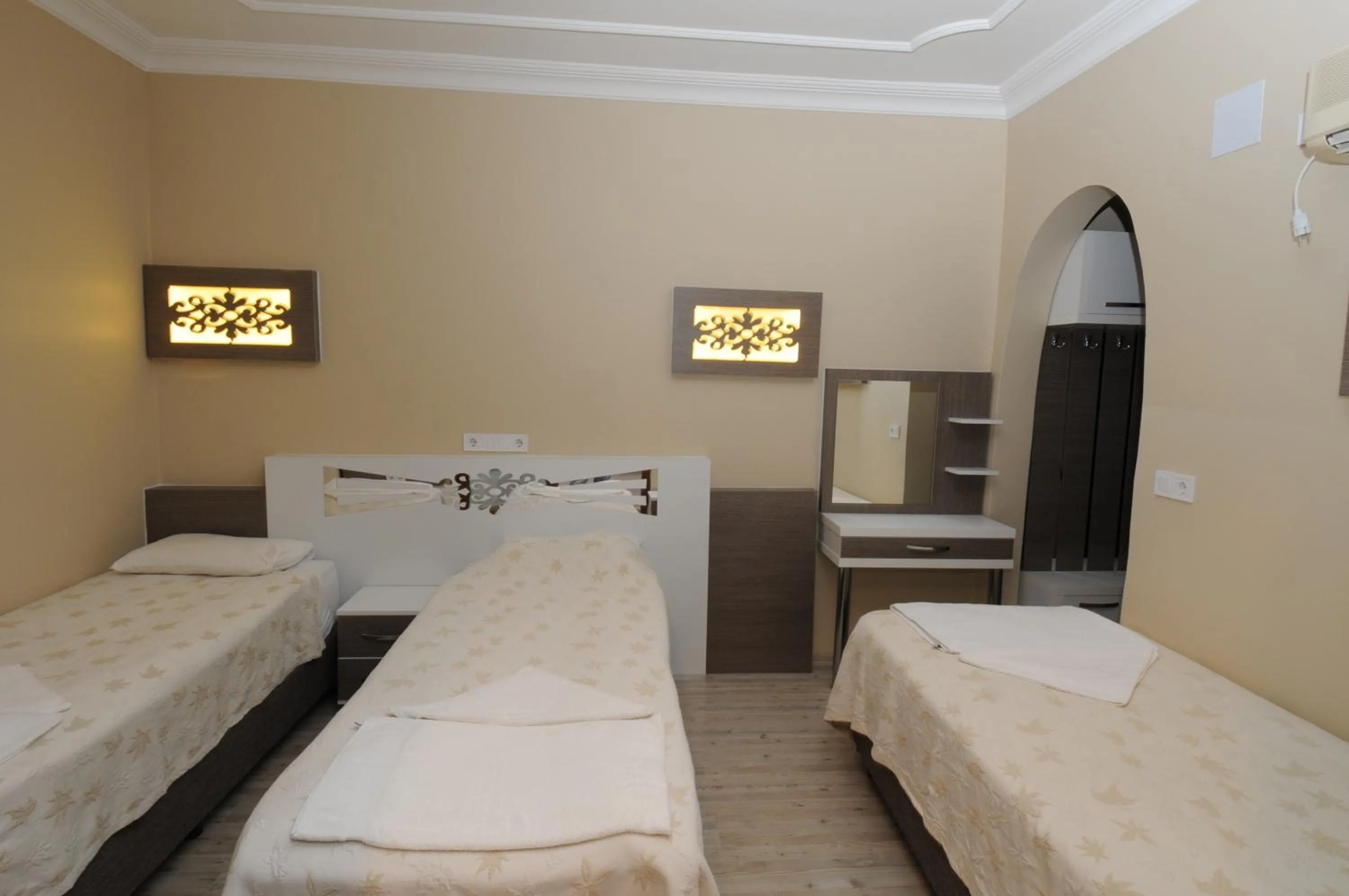 Shower in Bellamaritimo Hotel