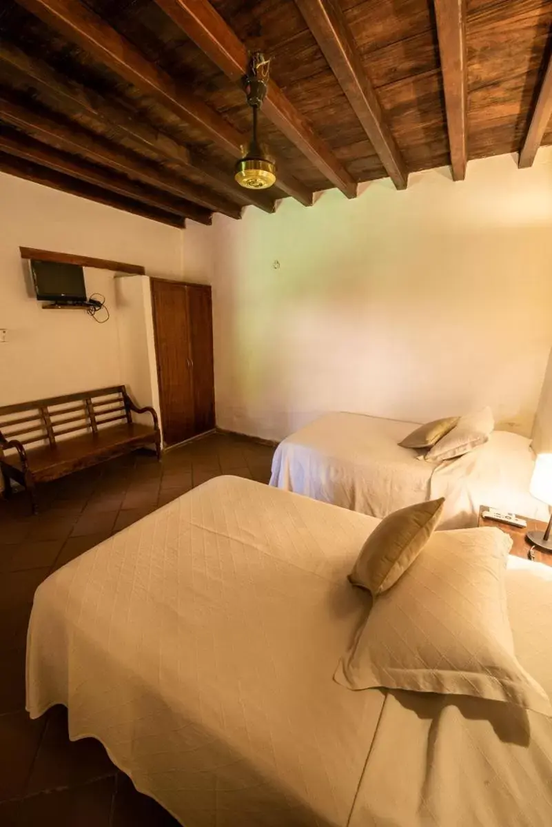 Triple Room in La Casa Amarilla Triple Room in La Casa Amarilla