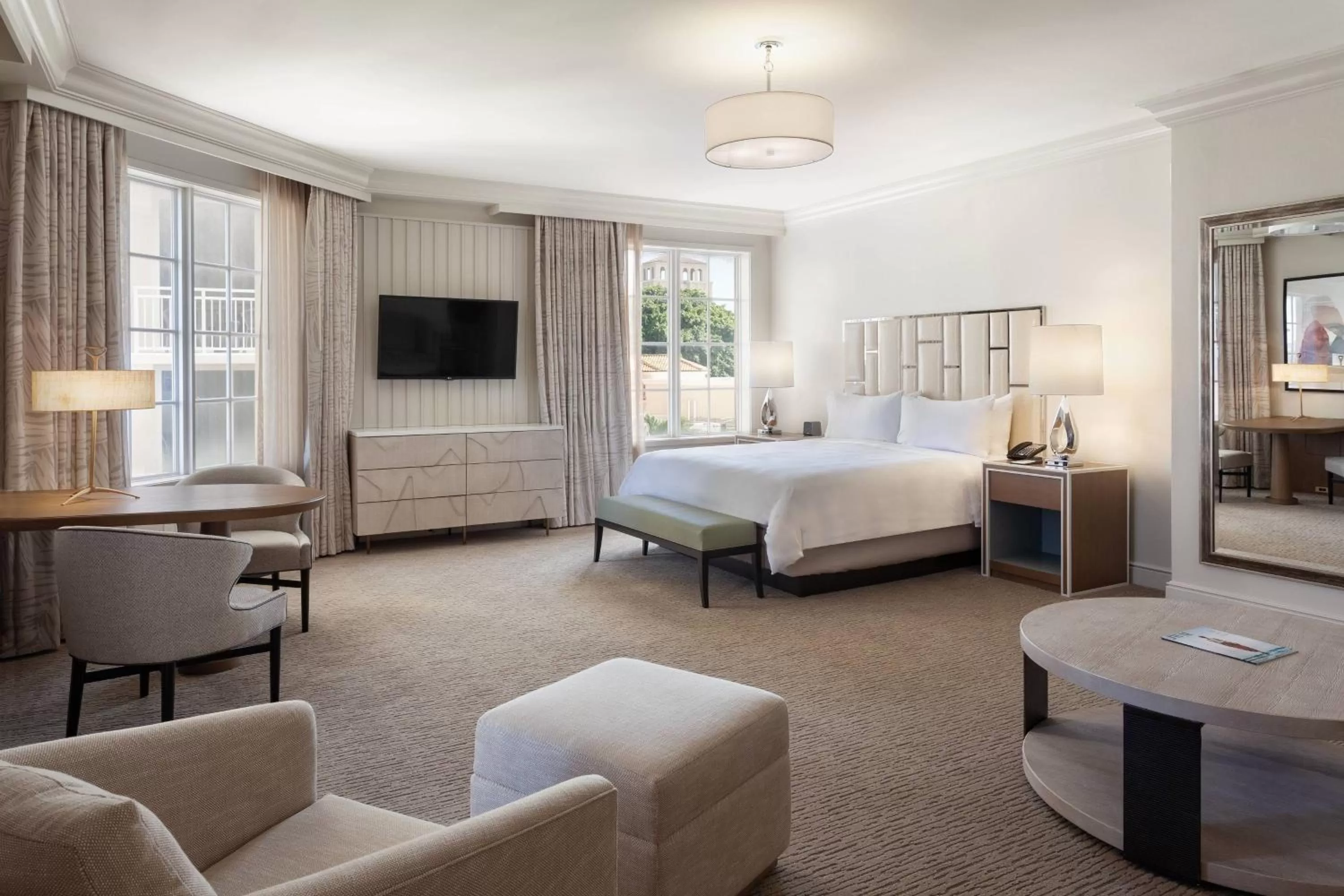 Photo of the whole room, Bed in JW Marriott Miami Turnberry Resort & Spa