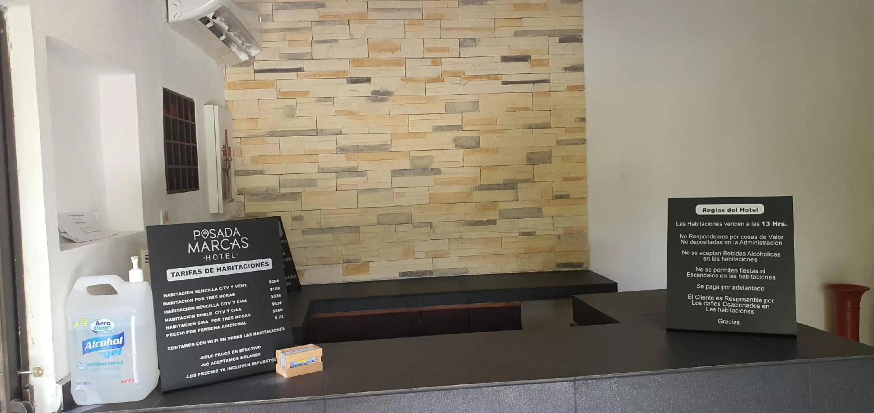 Lobby or reception in Hotel posada MARCAS