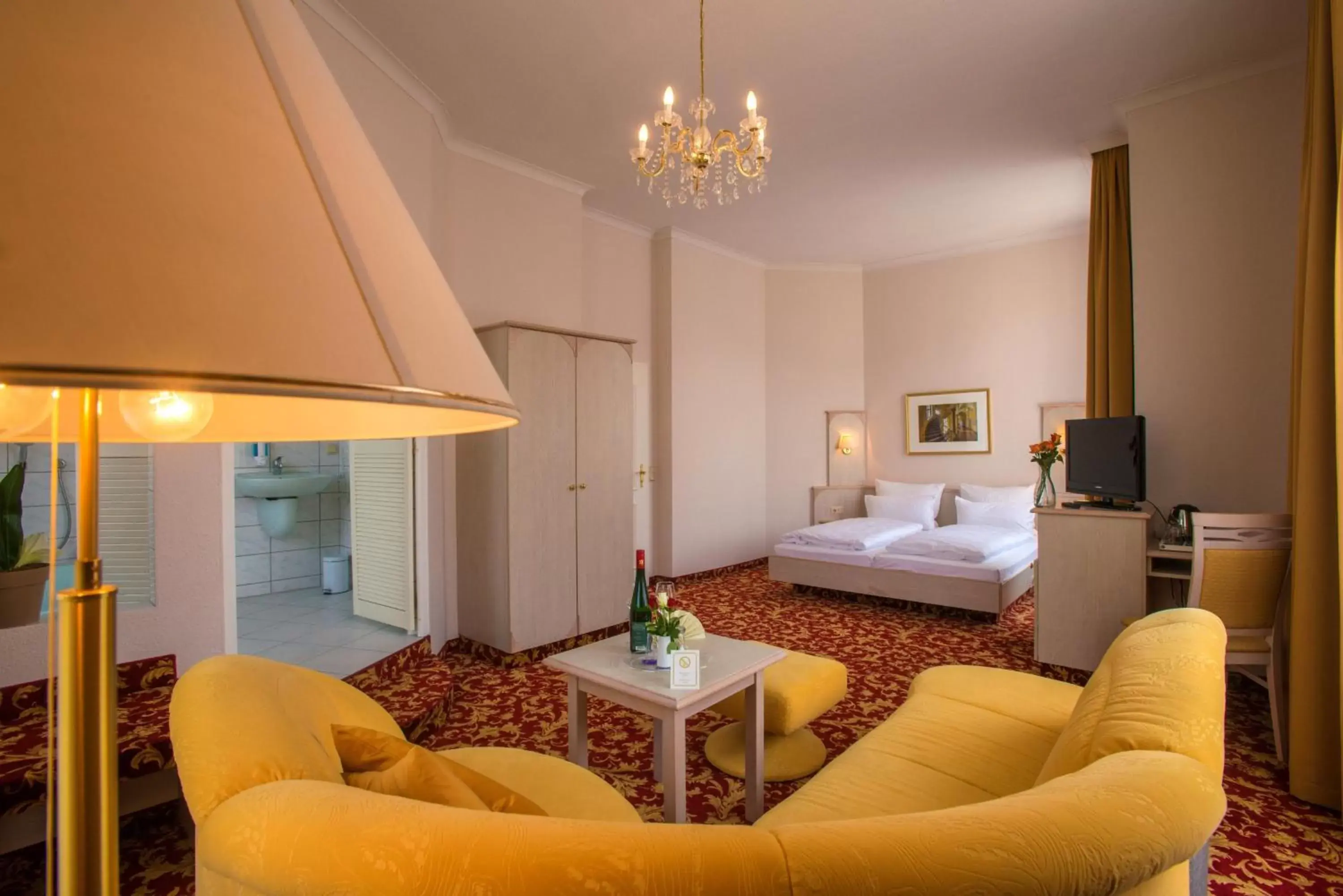 Double Room with Balcony - single occupancy in Villa Antonia Double Room with Balcony - single occupancy in Villa Antonia