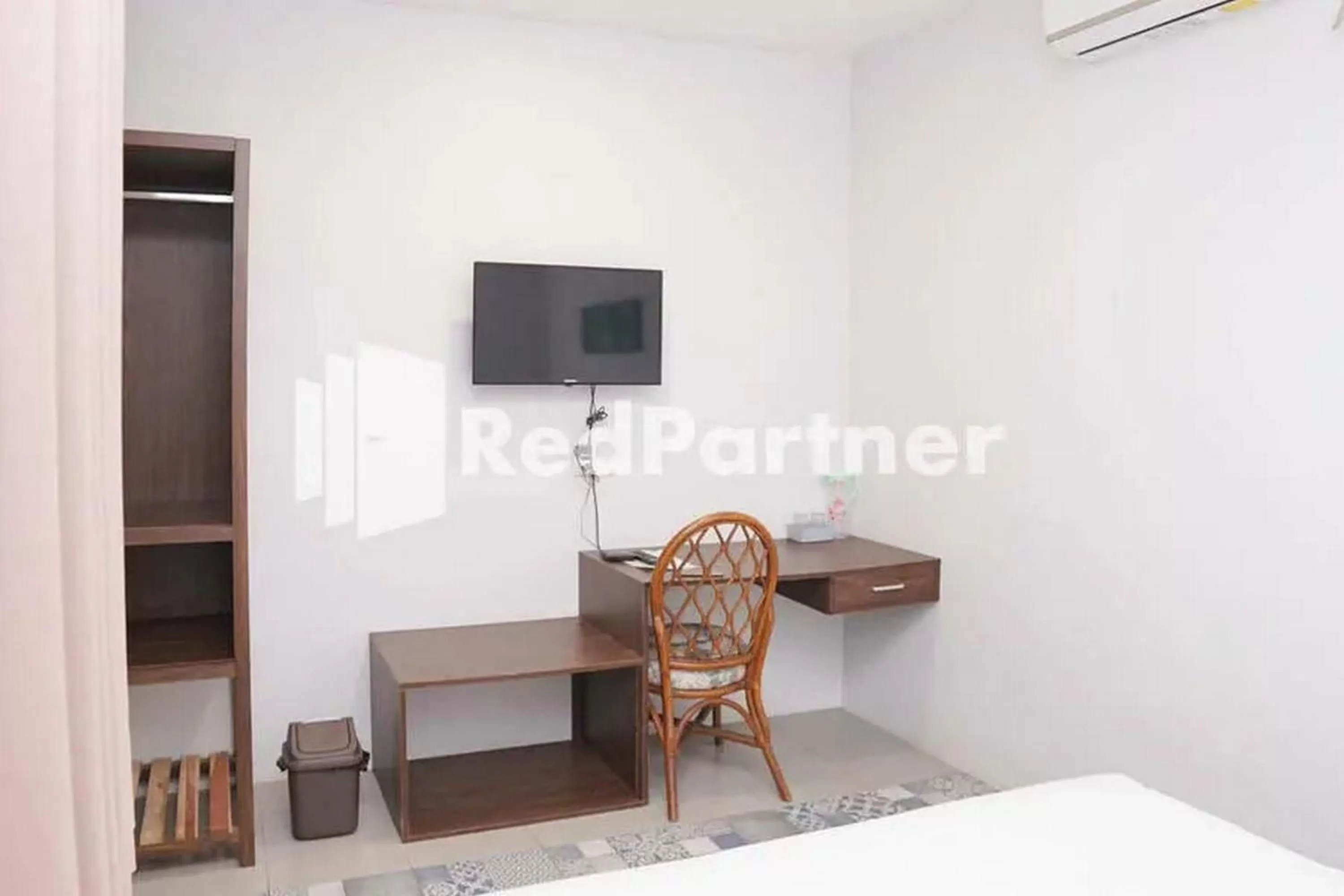 Bed in Panorama Inn Residence Batu Redpartner