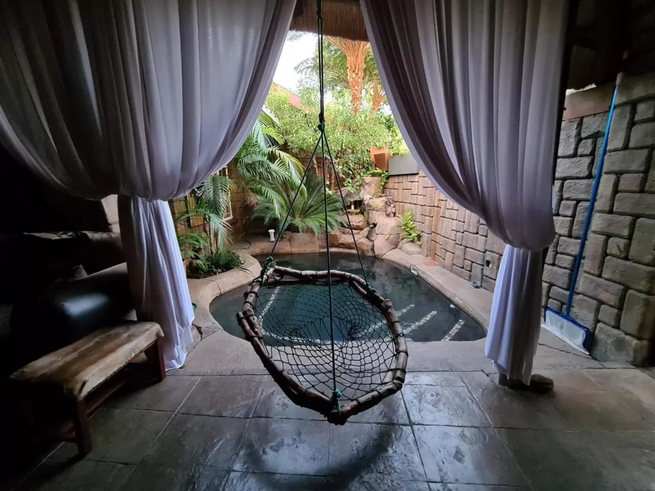 Swimming pool in Motel Villa Africa