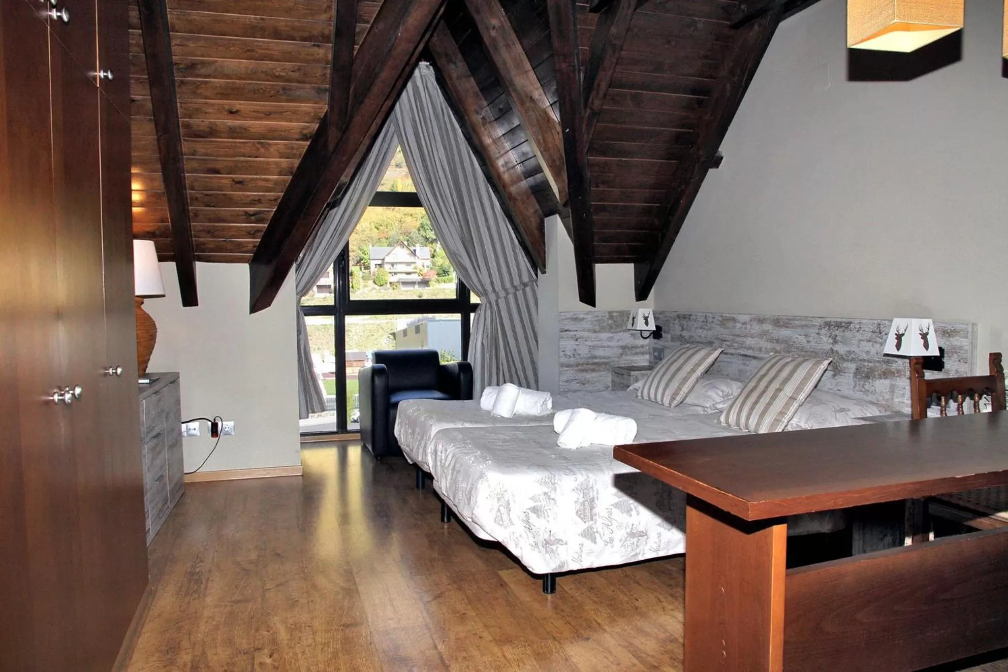 Bed in Aparthotel La Vall Blanca