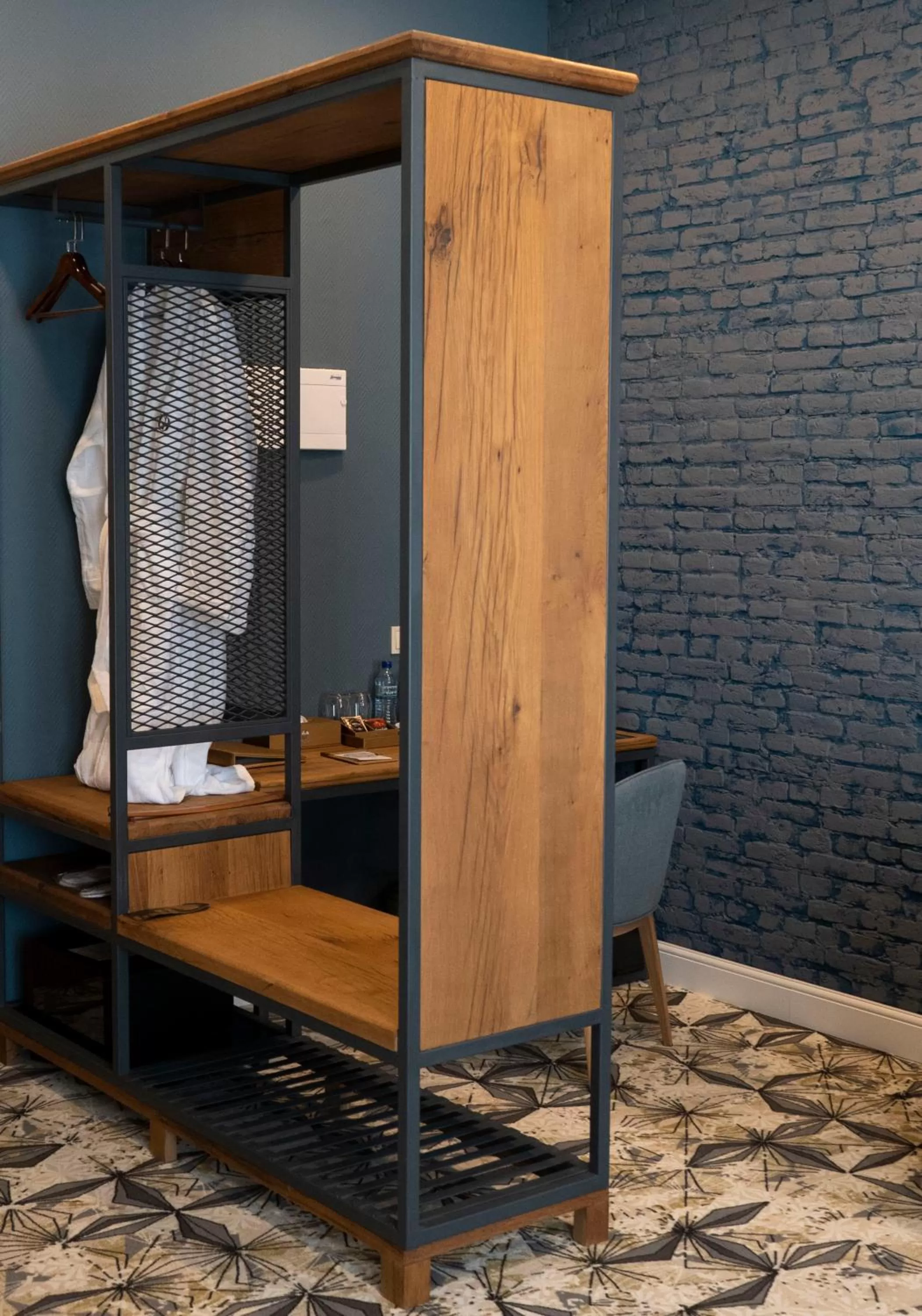 wardrobe in Grand Opera Hotel