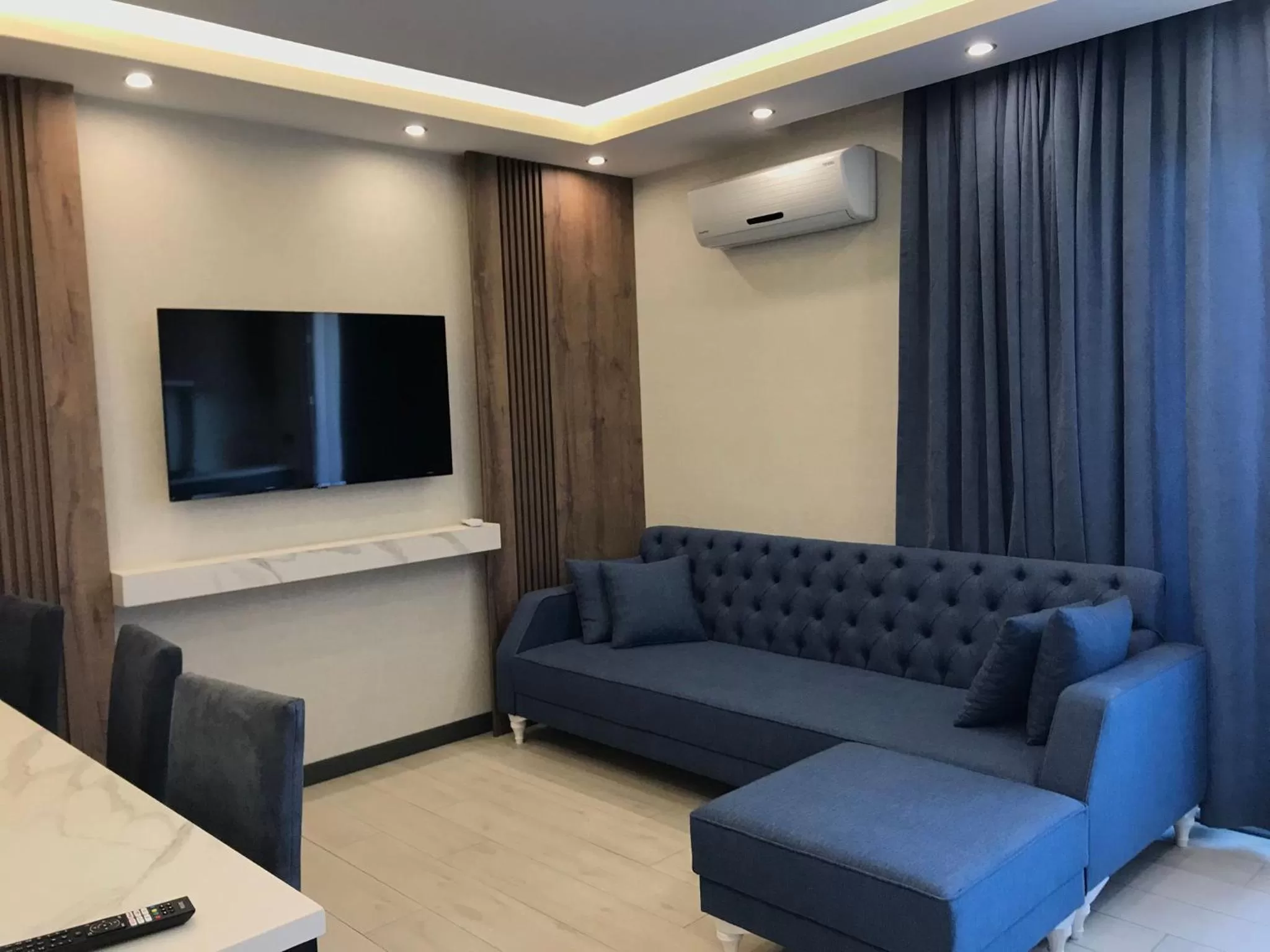 Communal lounge/ TV room, Seating Area in Yılmaz Suit Apartments