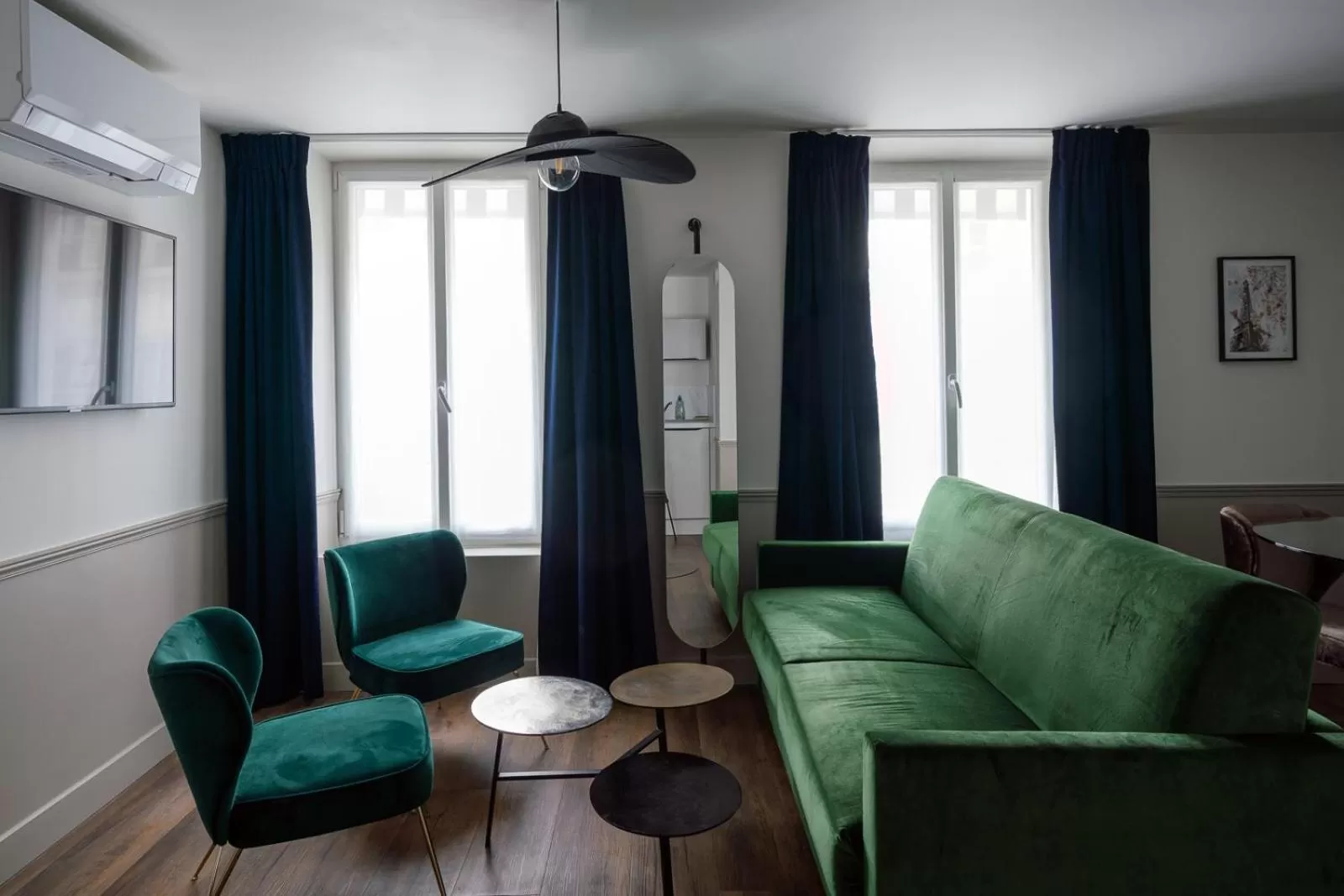 Living room in Hôtel 31 - Paris Tour Eiffel