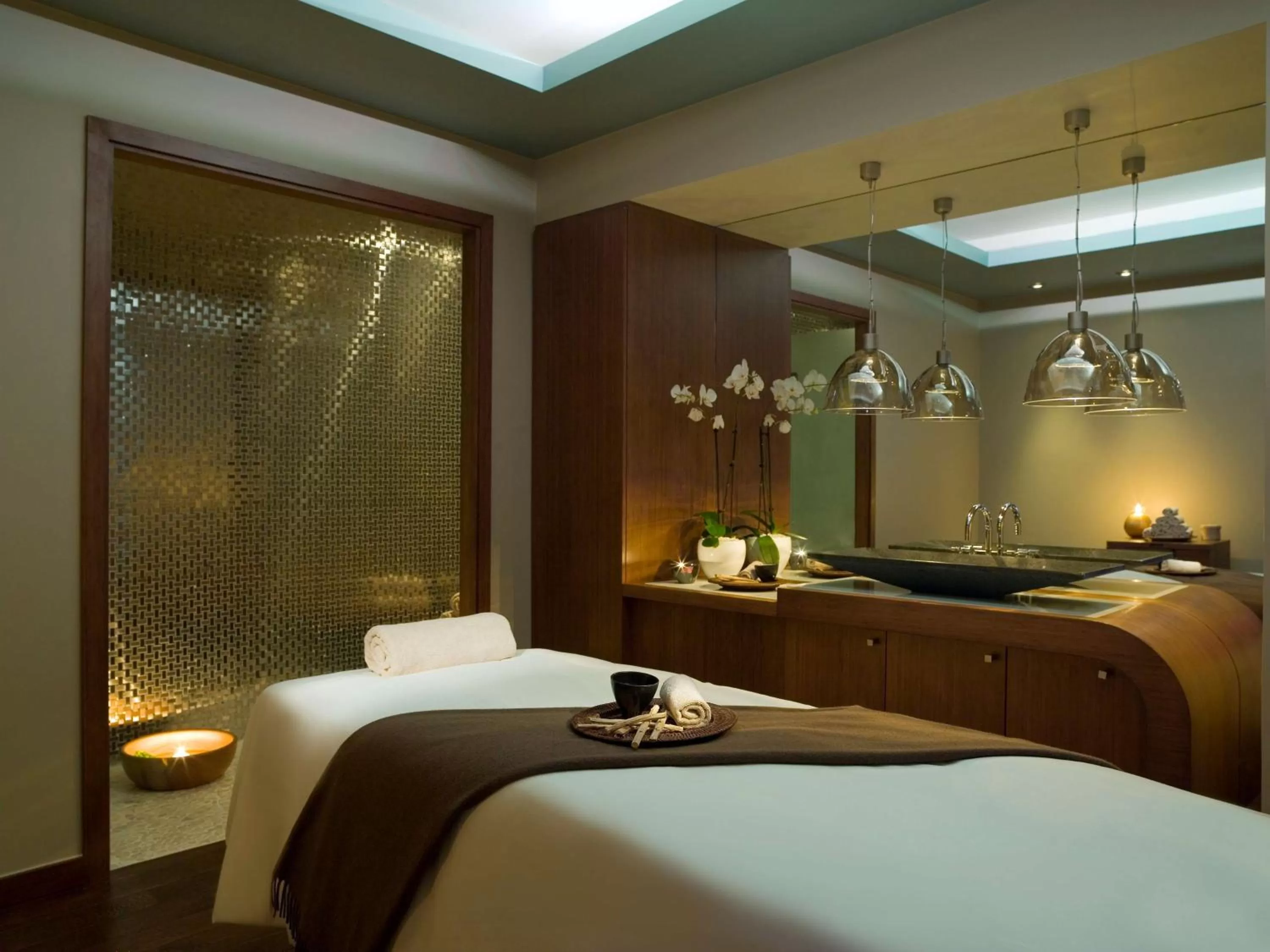 Massage, Bed in Grand Hyatt Istanbul