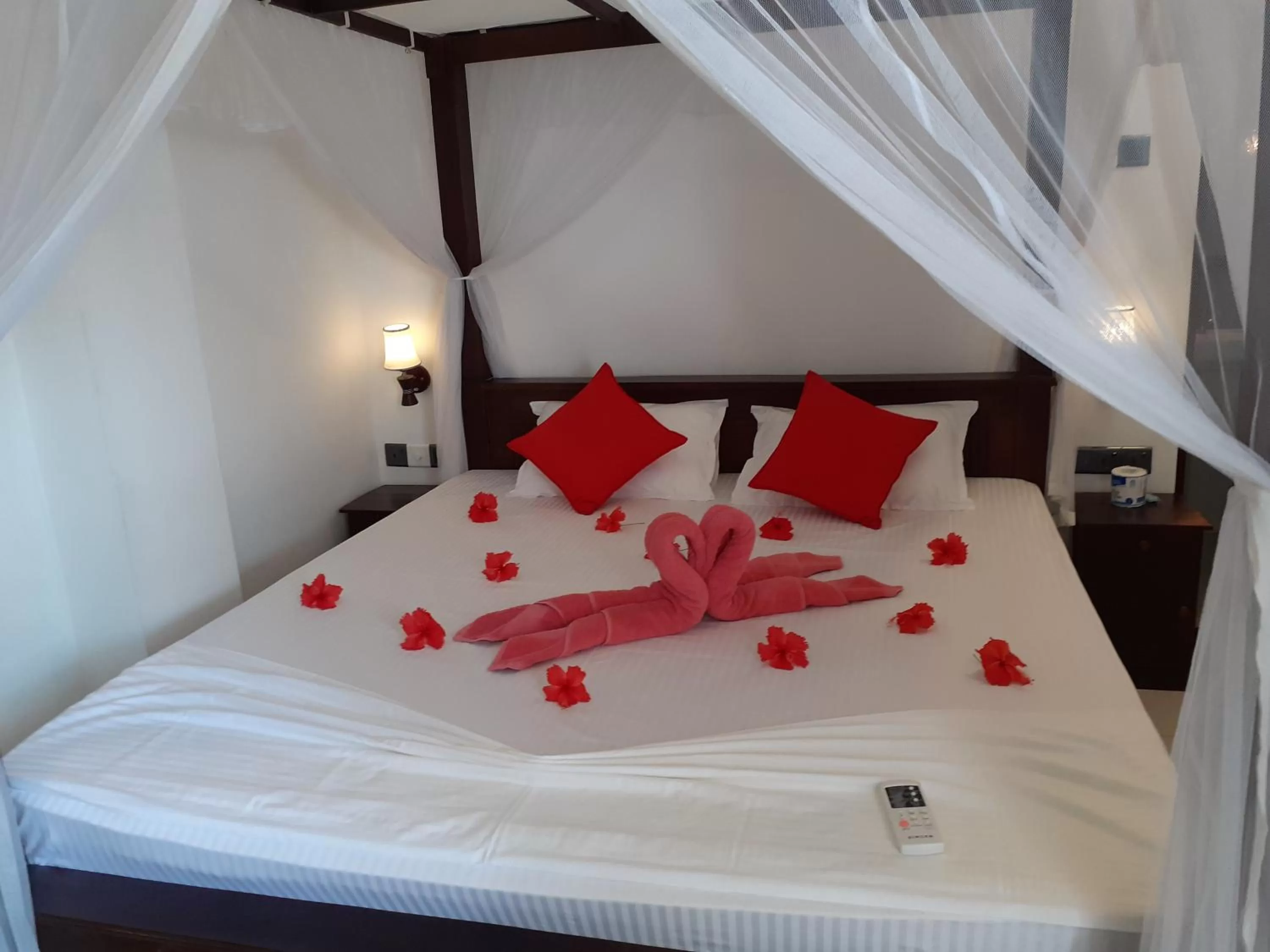Bed in Turtle Reef Guest